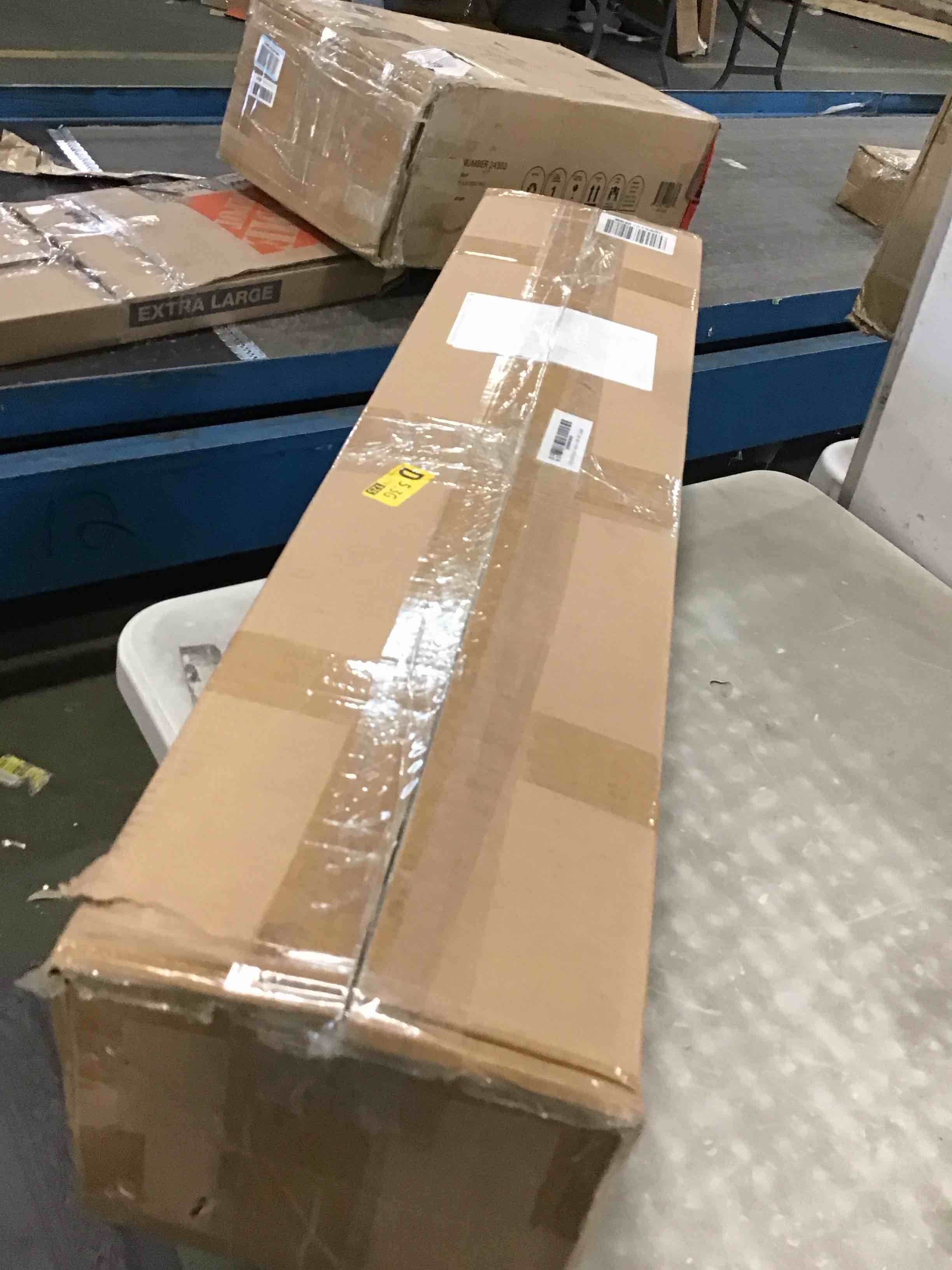 https://s3.amazonaws.com/lotting-images-prod/bidfta/BLU6020894_1710956466914.jpeg