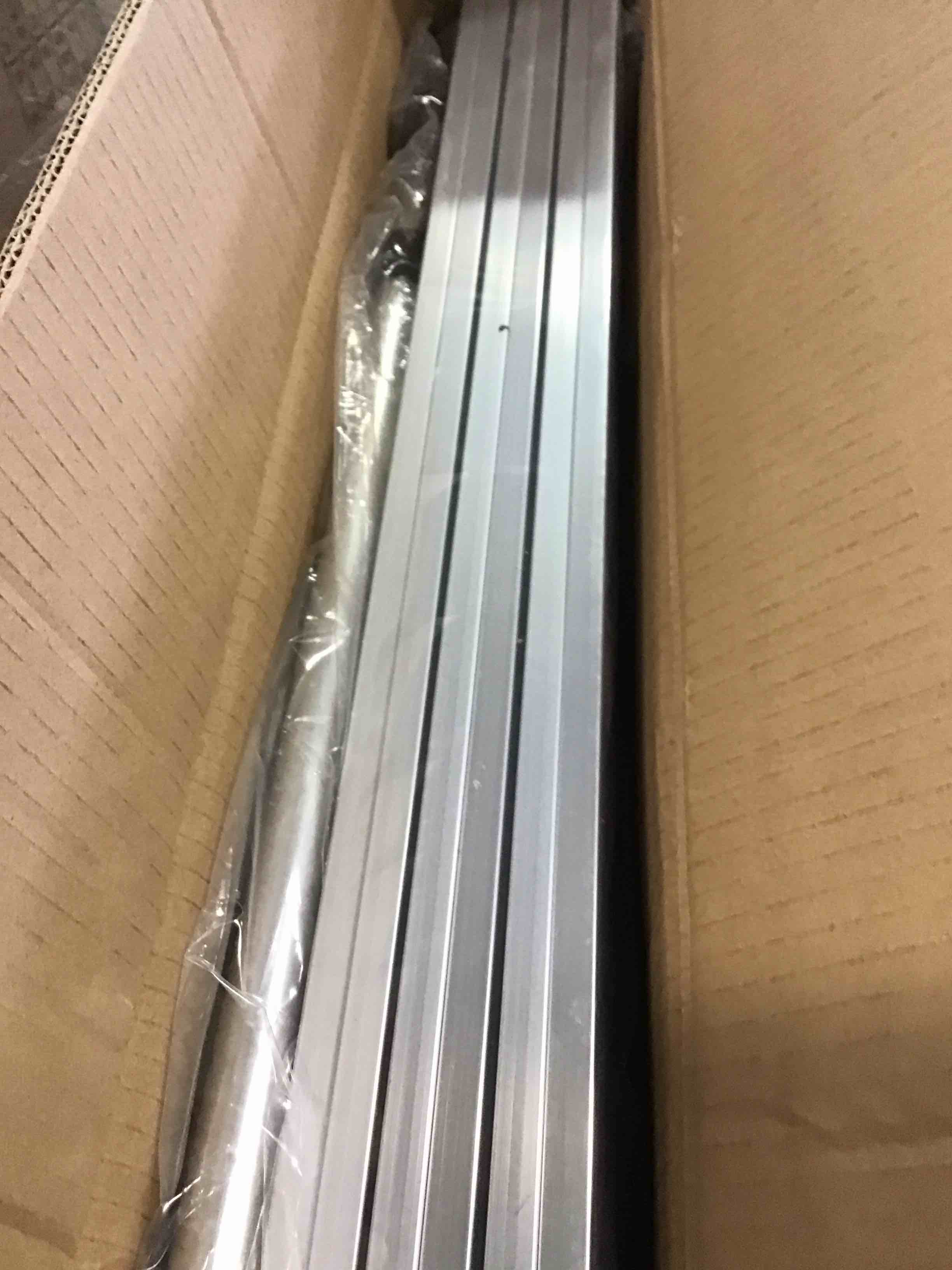 https://s3.amazonaws.com/lotting-images-prod/bidfta/BLU6021070_1711035436047.jpeg