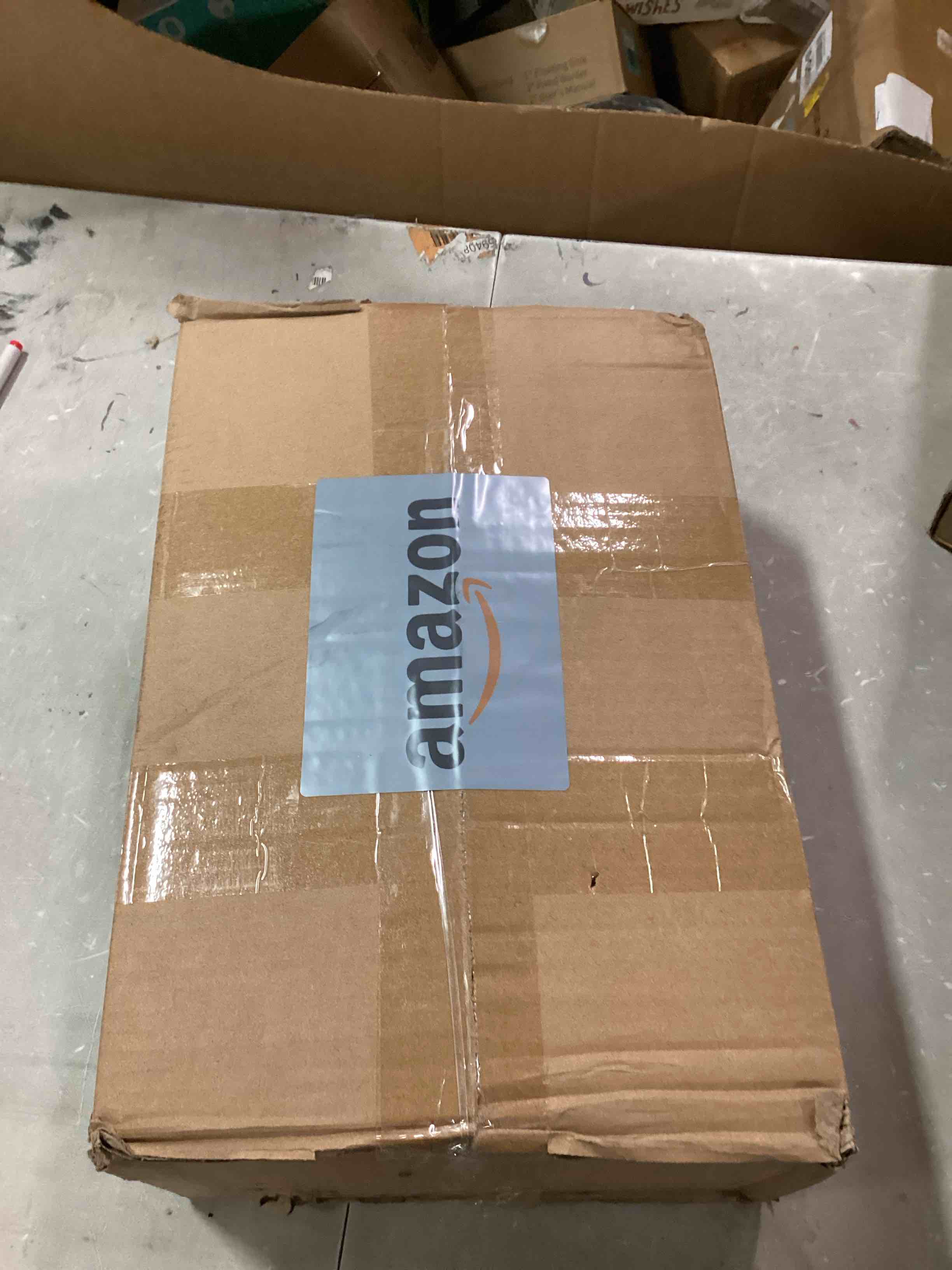 https://s3.amazonaws.com/lotting-images-prod/bidfta/BLU6023851_1714669845378.jpeg