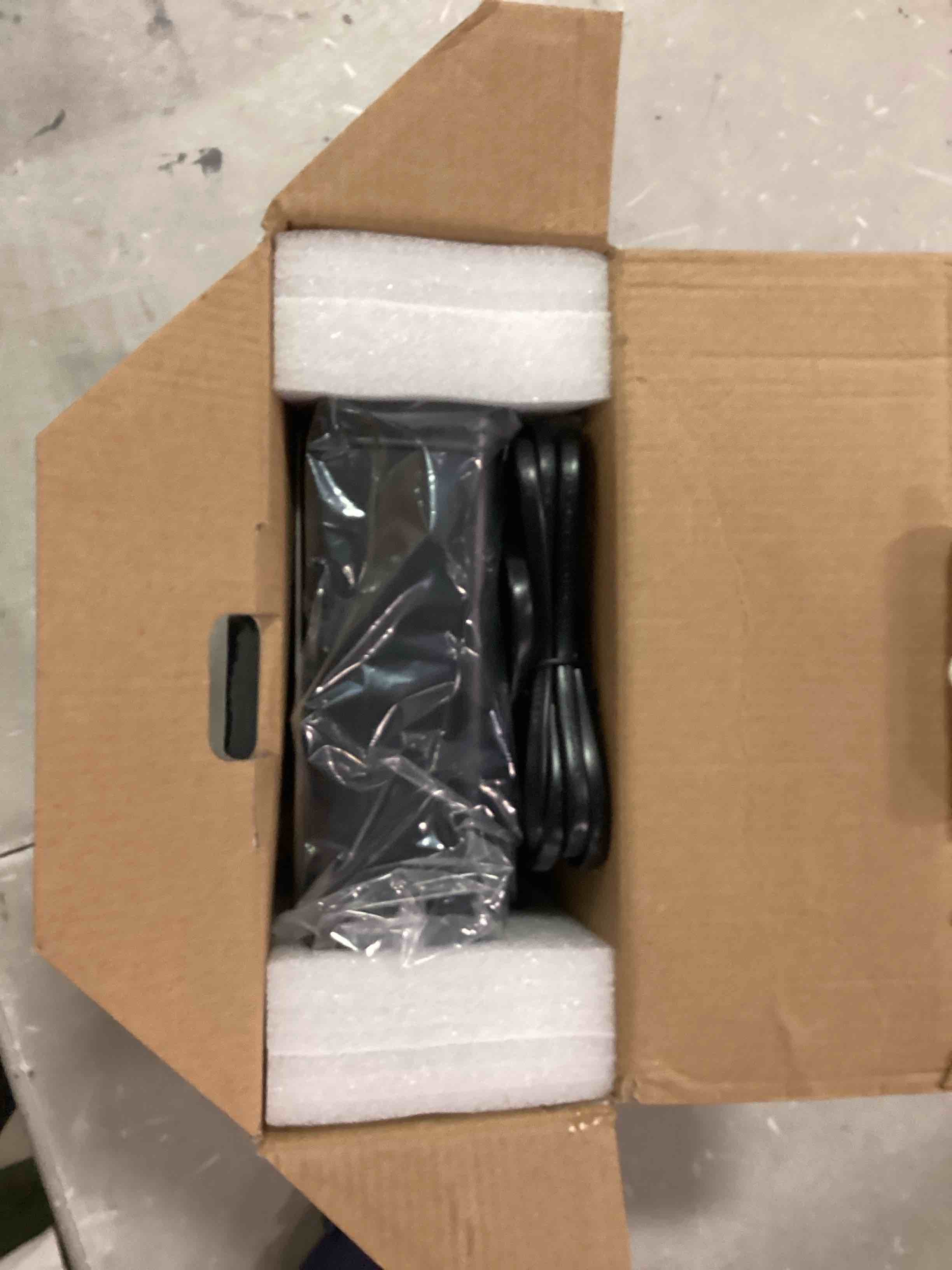 https://s3.amazonaws.com/lotting-images-prod/bidfta/BLU6024191_1714761831581.jpeg