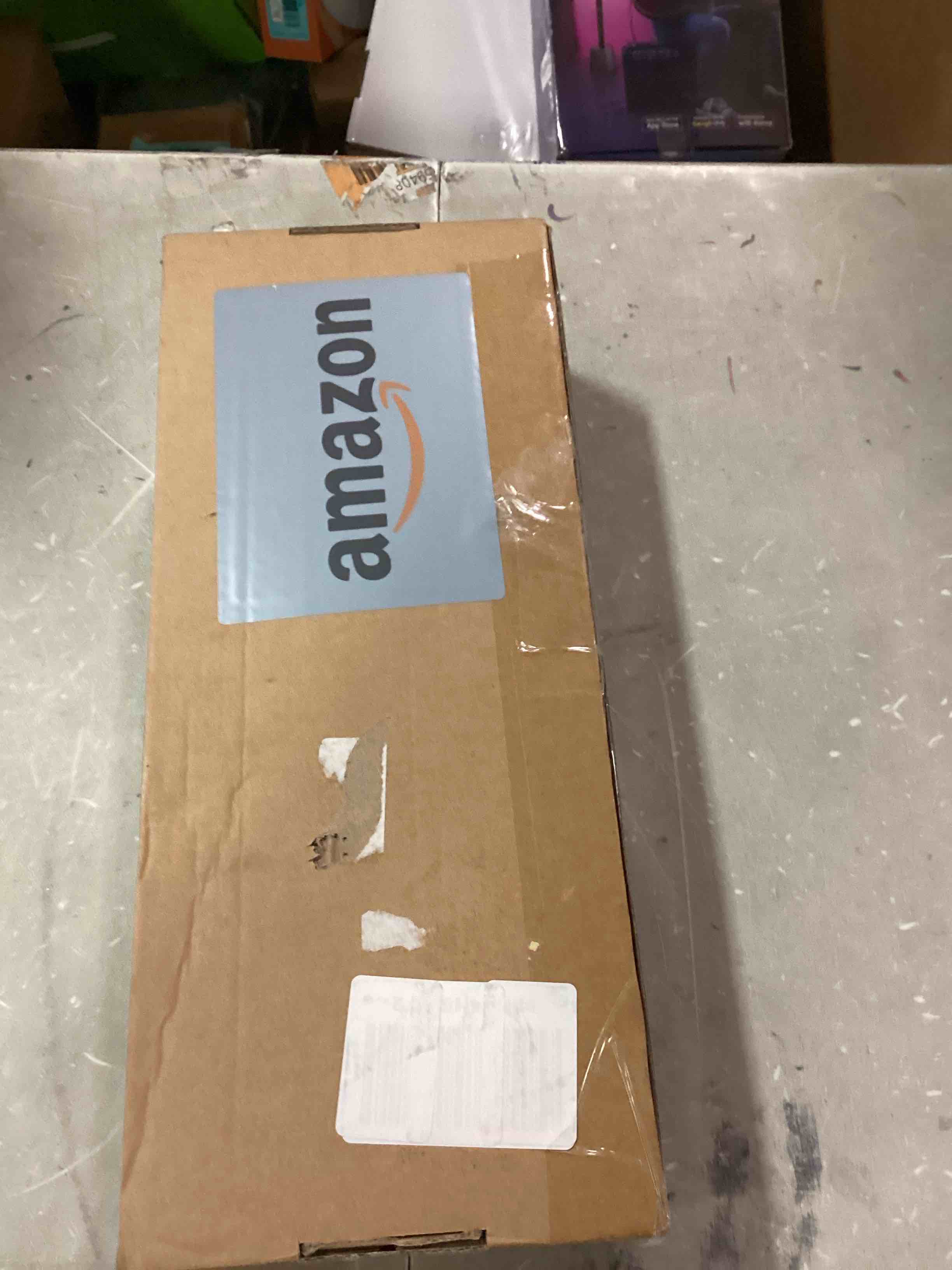 https://s3.amazonaws.com/lotting-images-prod/bidfta/BLU6024345_1715089635455.jpeg