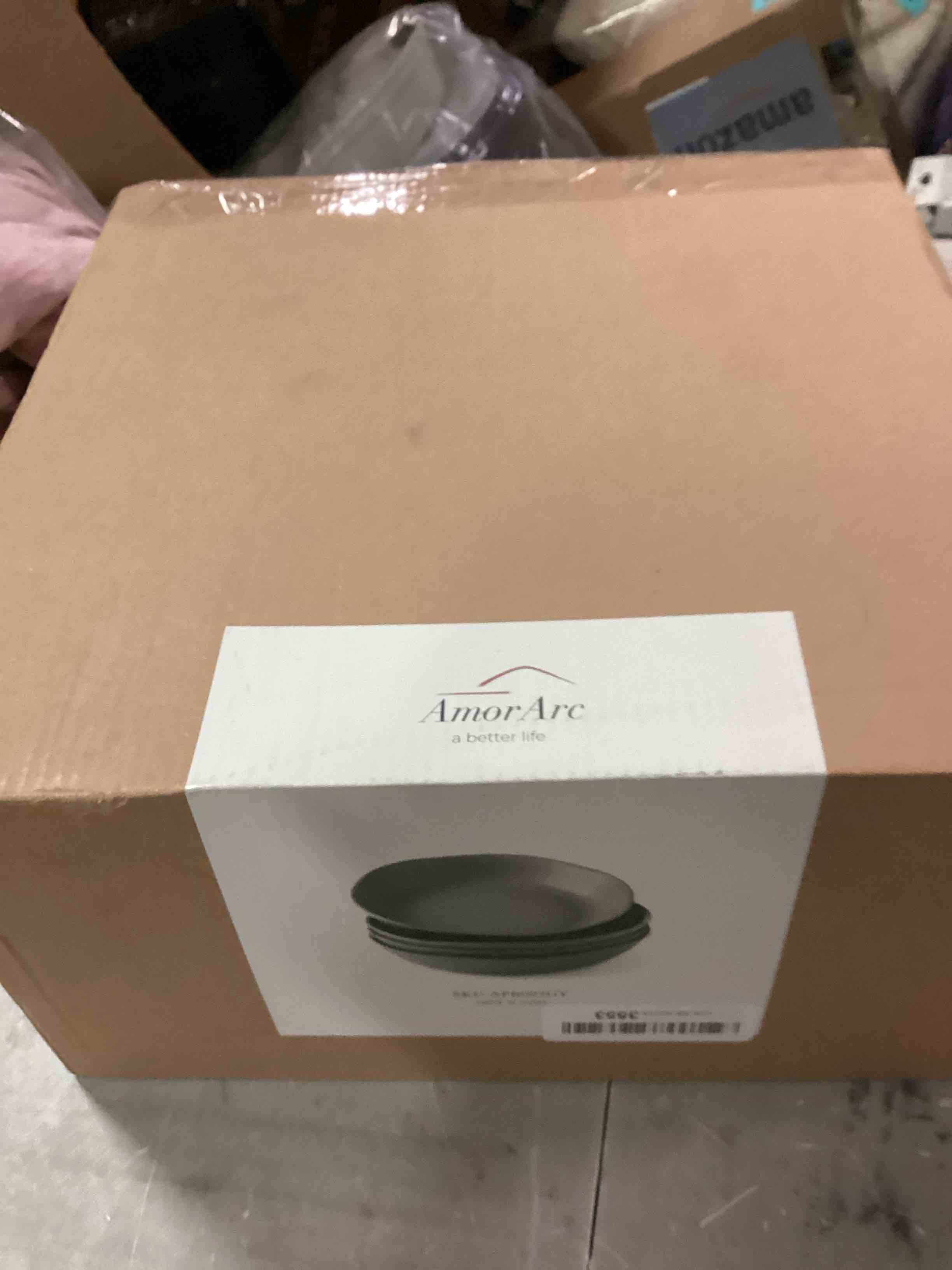 https://s3.amazonaws.com/lotting-images-prod/bidfta/BLU6024383_1715100080709.jpeg