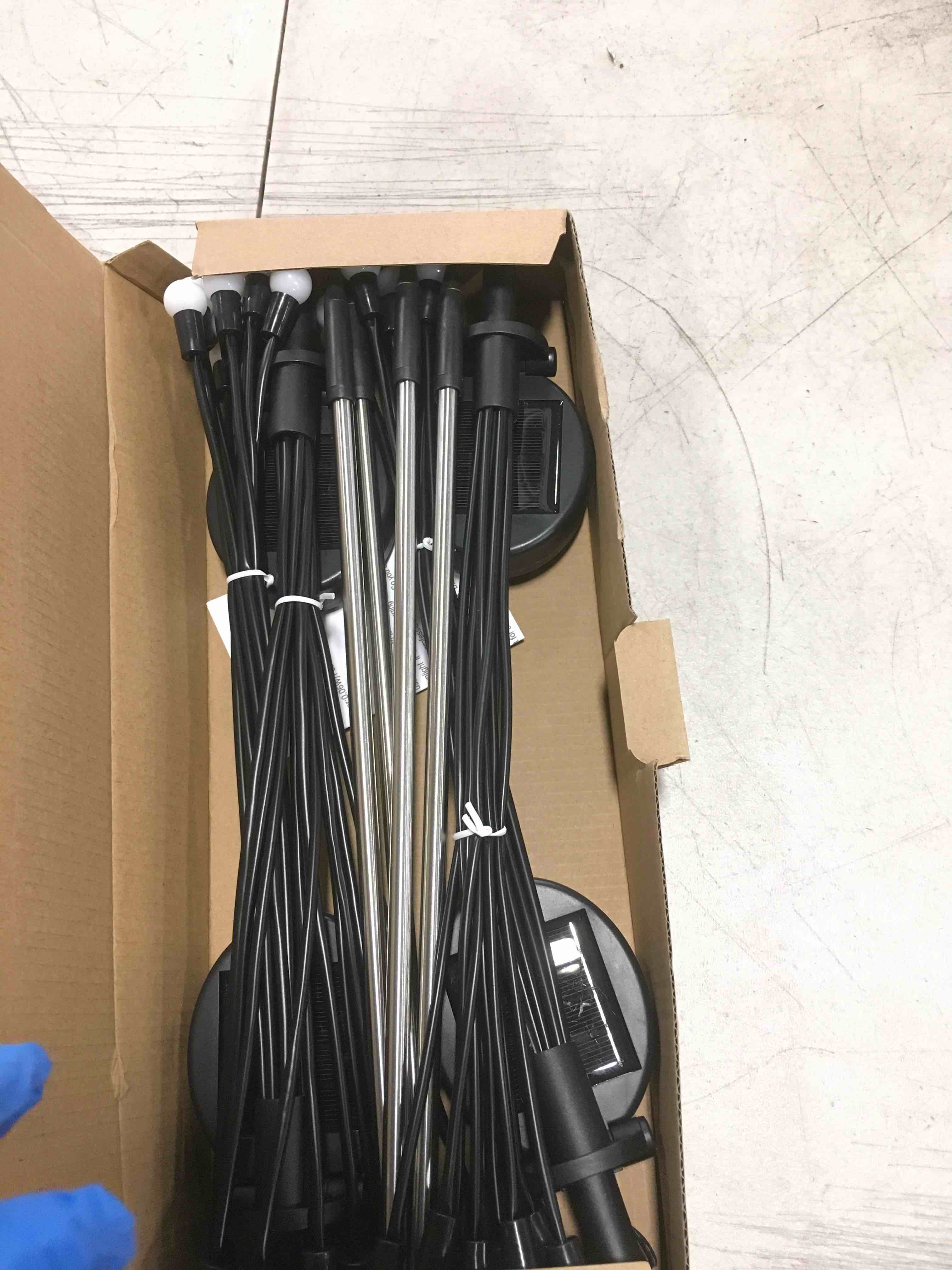 https://s3.amazonaws.com/lotting-images-prod/bidfta/BLU6024495_1711109719434.jpeg