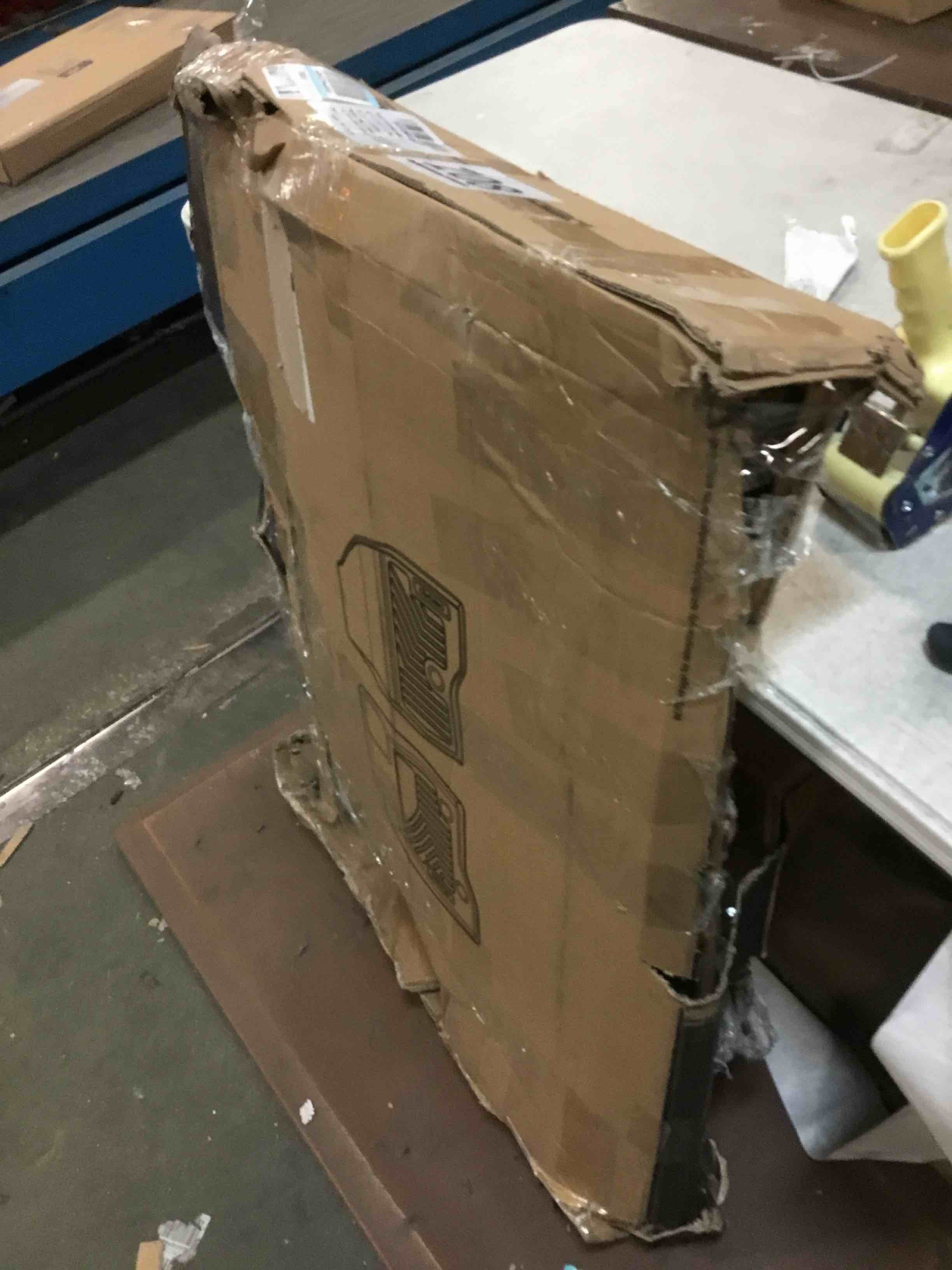 https://s3.amazonaws.com/lotting-images-prod/bidfta/BLU6026519_1710510614065.jpeg