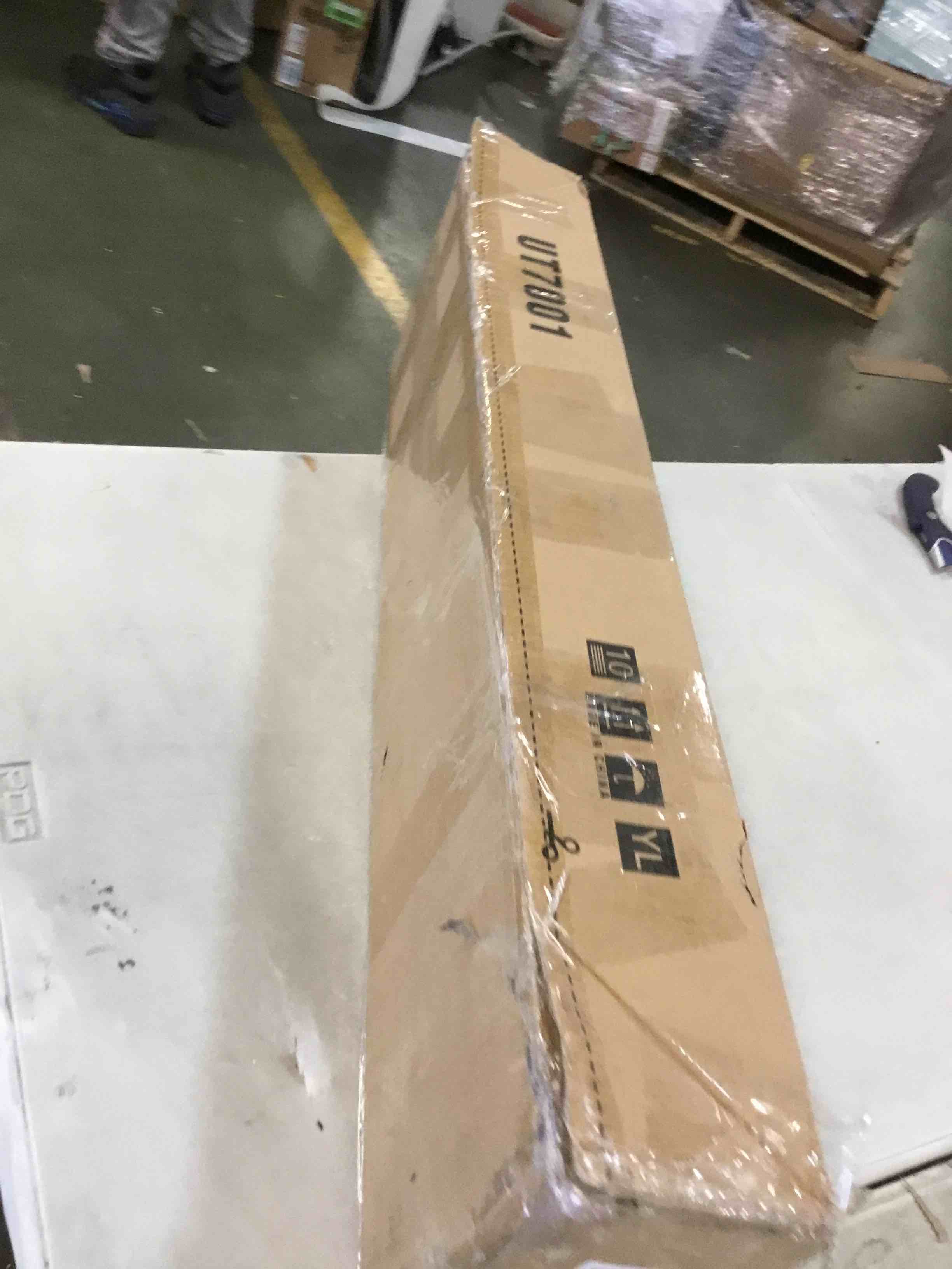 https://s3.amazonaws.com/lotting-images-prod/bidfta/BLU6026999_1710949882040.jpeg