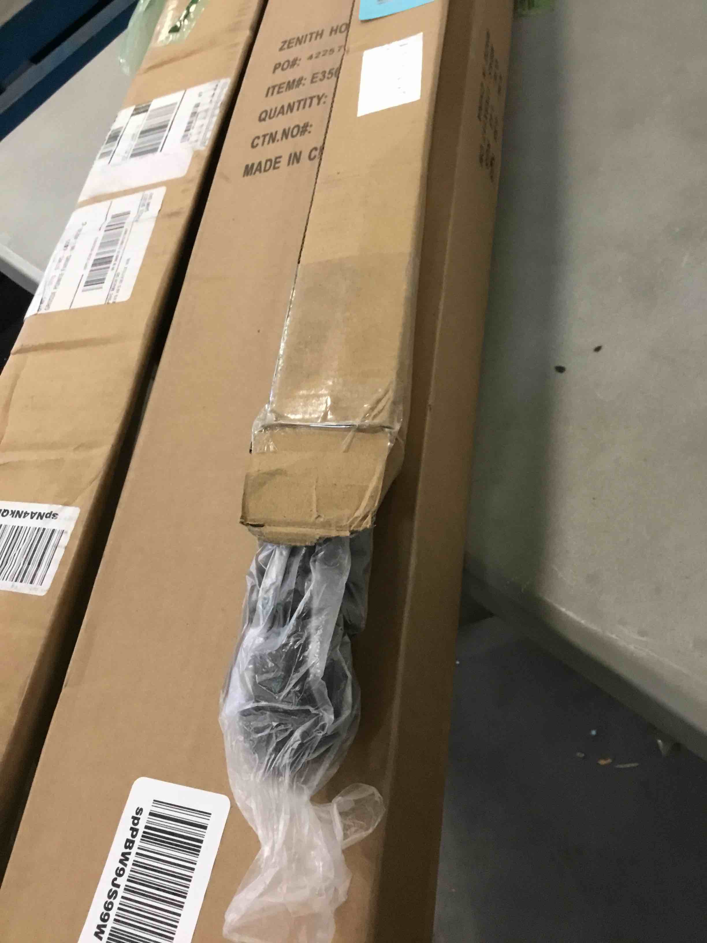 https://s3.amazonaws.com/lotting-images-prod/bidfta/BLU6027313_1711052512480.jpeg