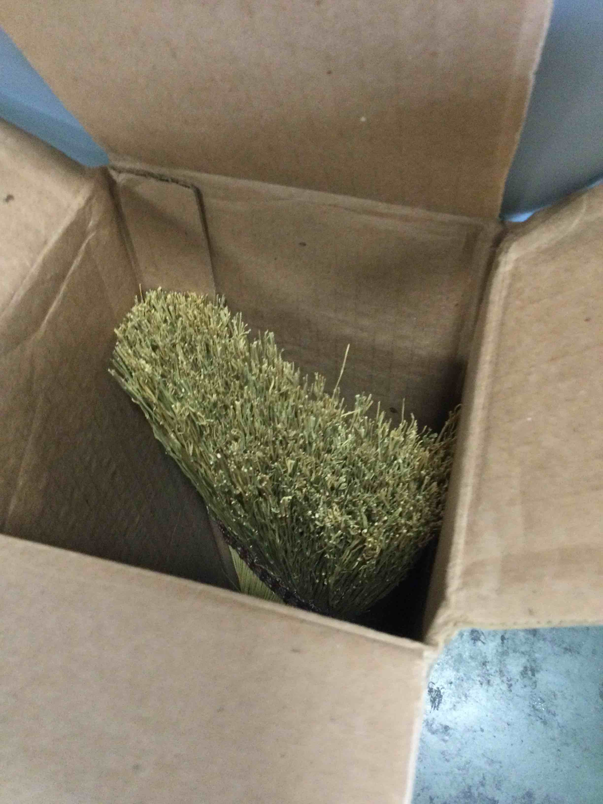 https://s3.amazonaws.com/lotting-images-prod/bidfta/BLU6027984_1710775469920.jpeg