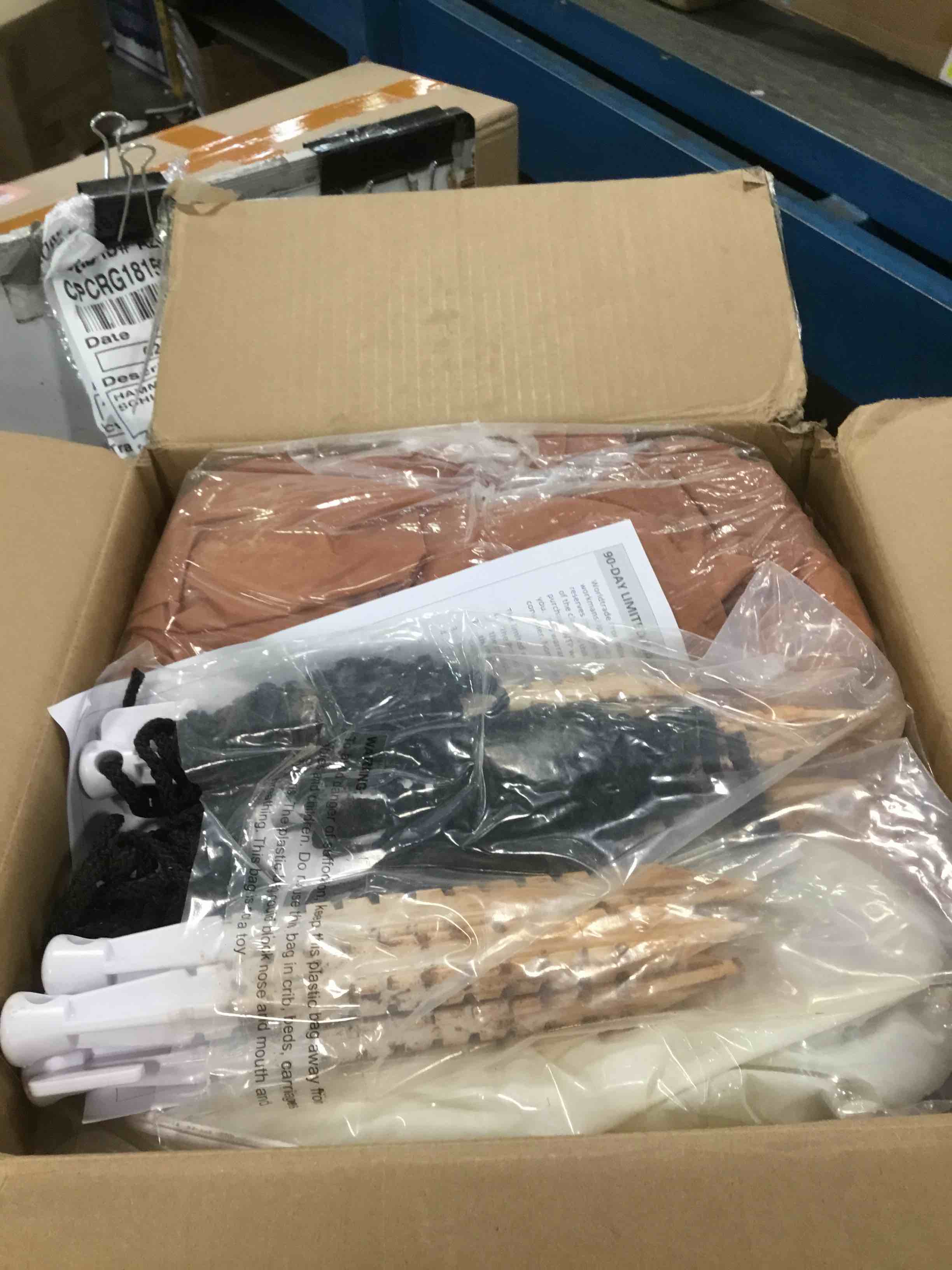 https://s3.amazonaws.com/lotting-images-prod/bidfta/BLU6029309_1710444136109.jpeg
