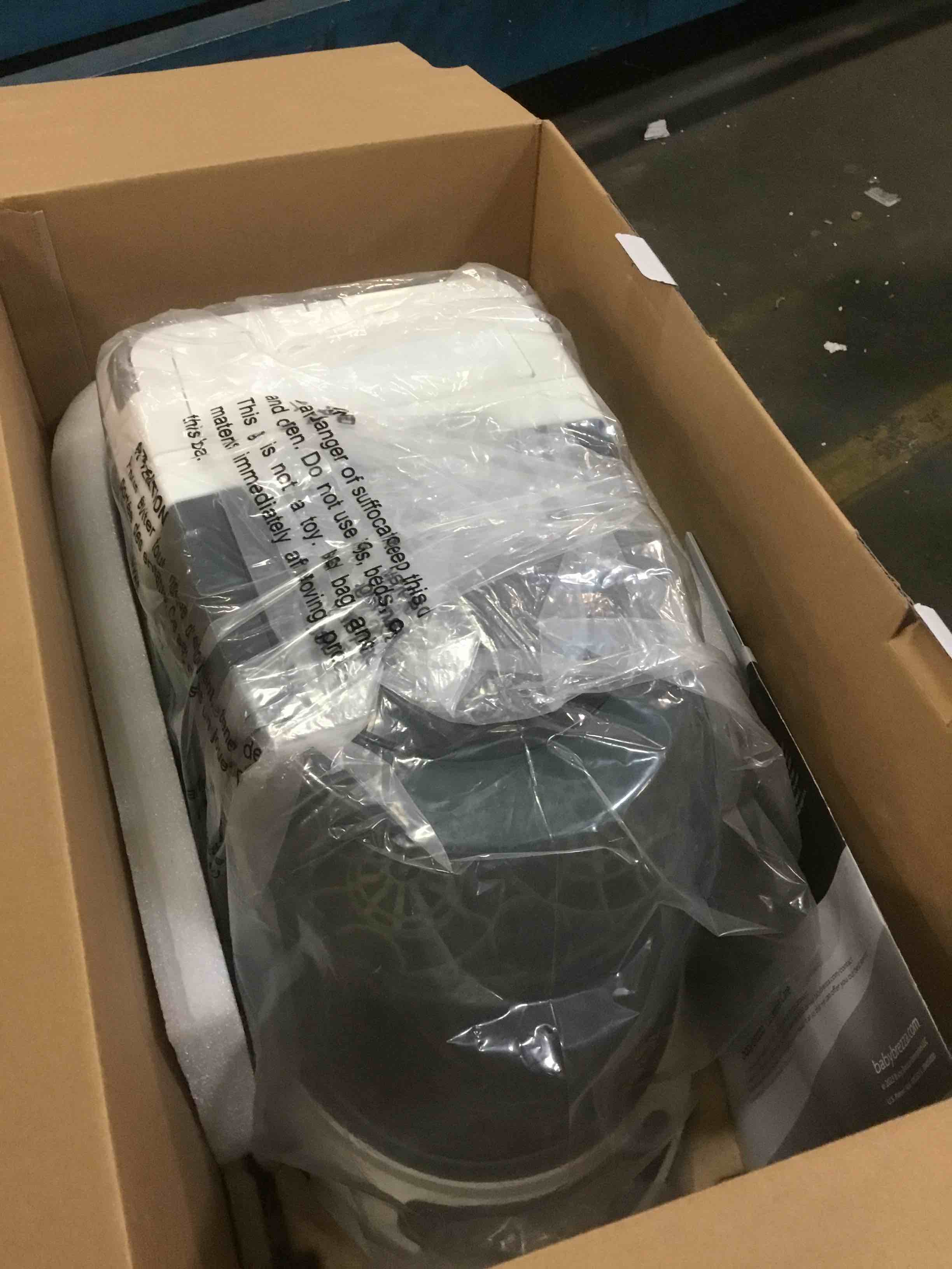 https://s3.amazonaws.com/lotting-images-prod/bidfta/BLU6030025_1710938316885.jpeg