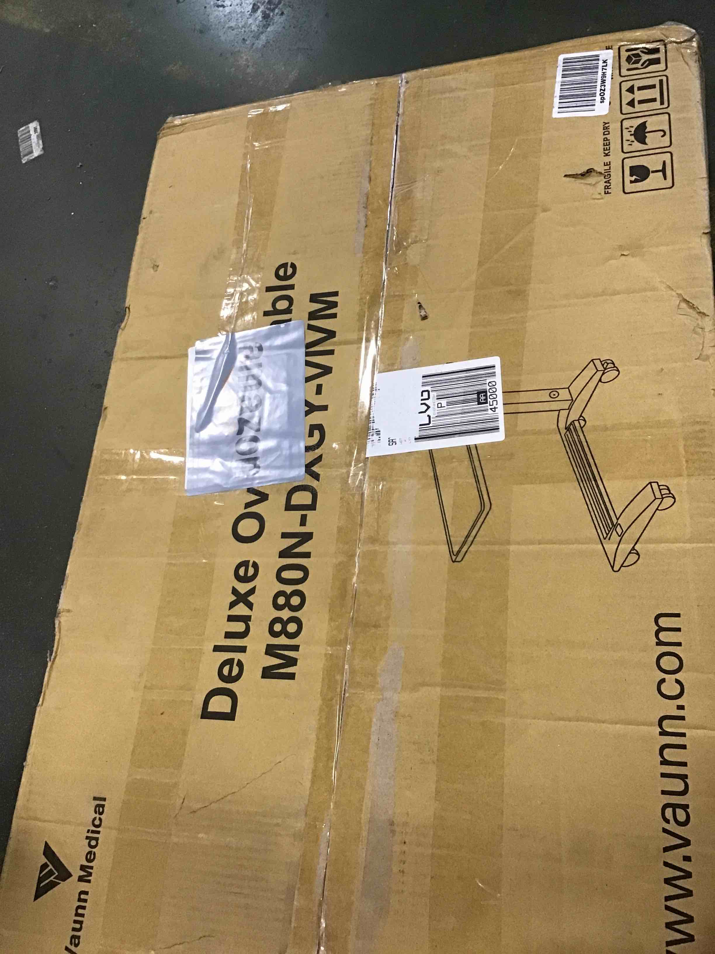 https://s3.amazonaws.com/lotting-images-prod/bidfta/BLU6030441_1710355781989.jpeg