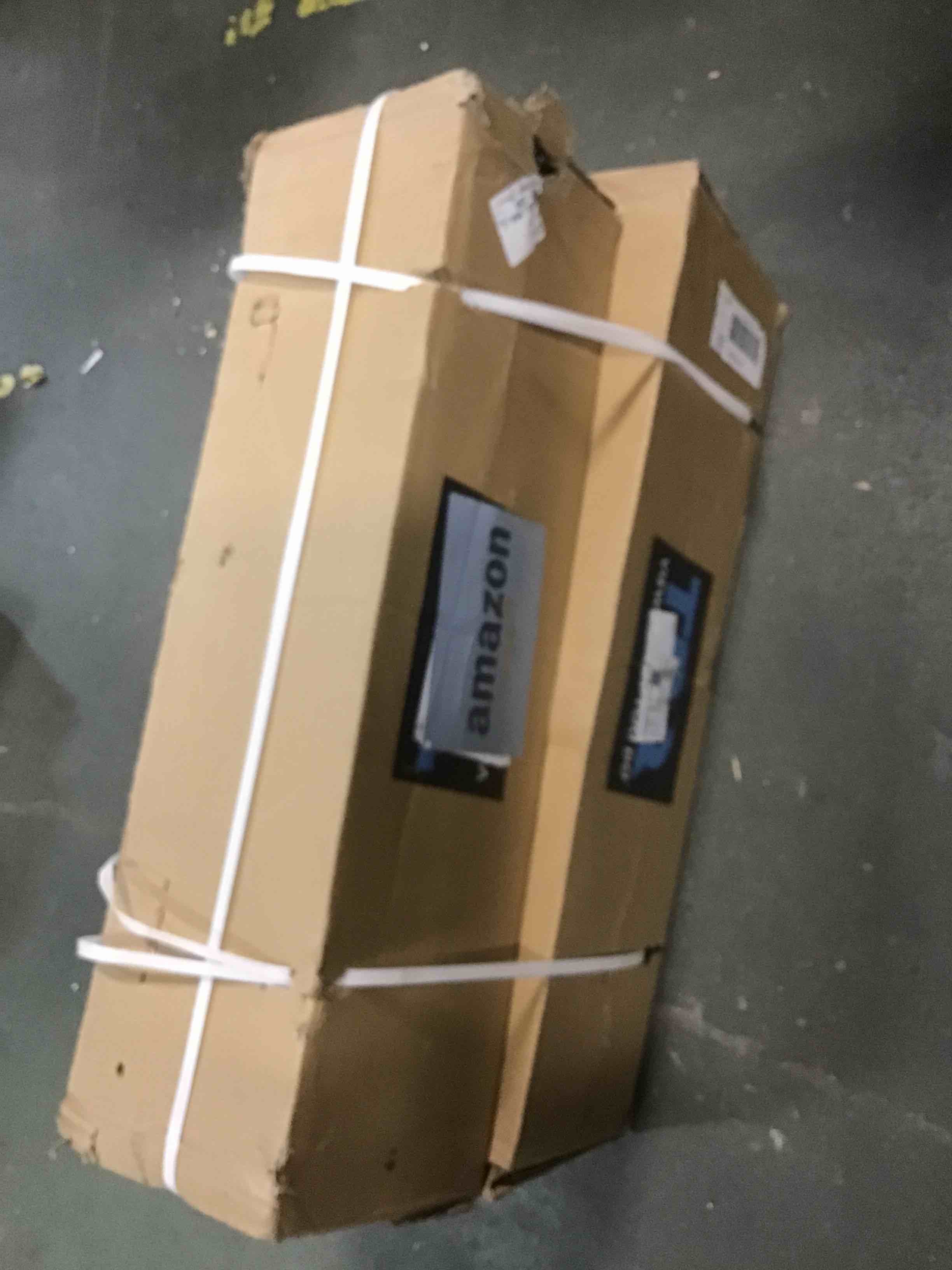 https://s3.amazonaws.com/lotting-images-prod/bidfta/BLU6030651_1710437451121.jpeg