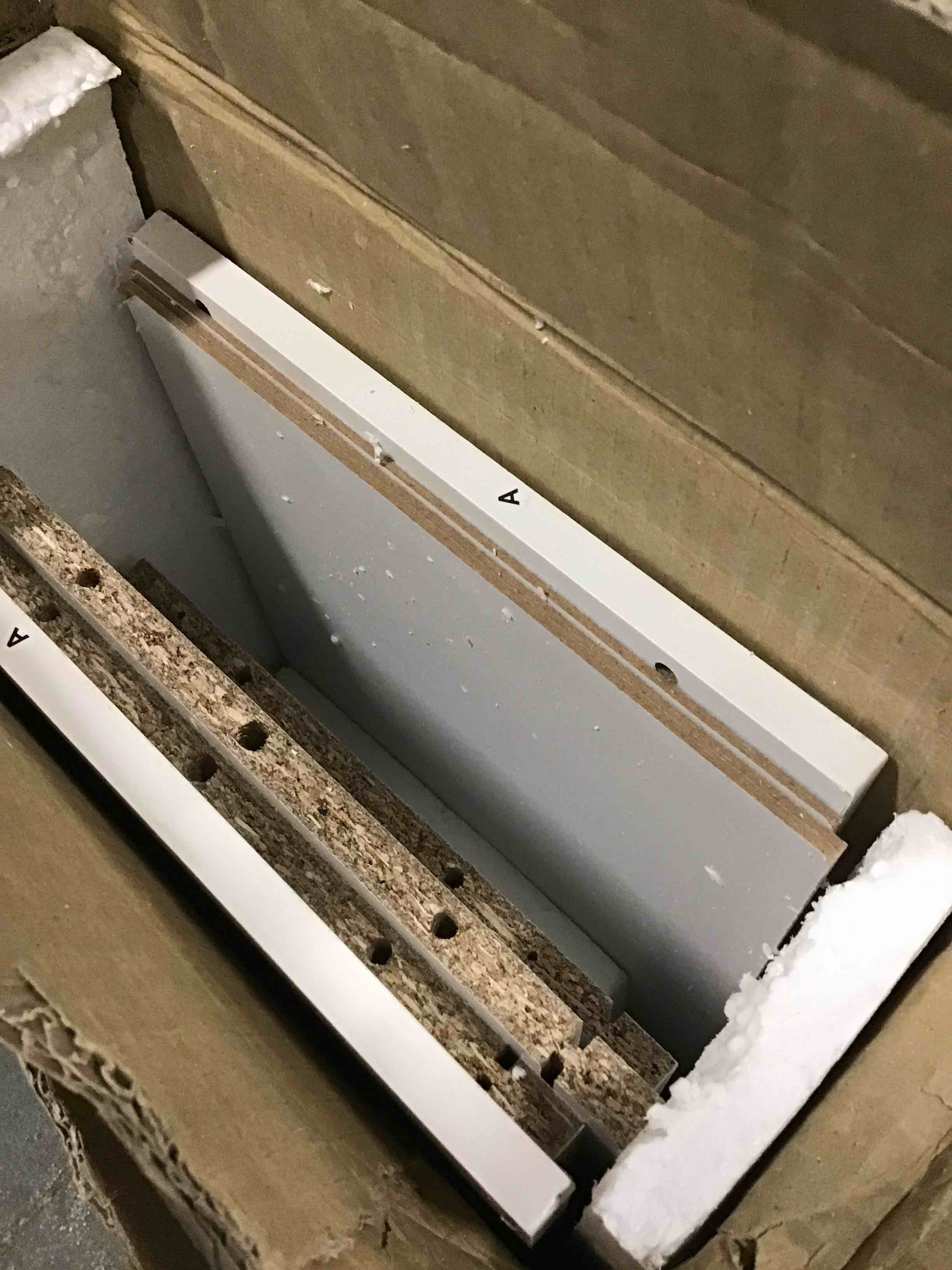https://s3.amazonaws.com/lotting-images-prod/bidfta/BLU6030742_1710505086789.jpeg