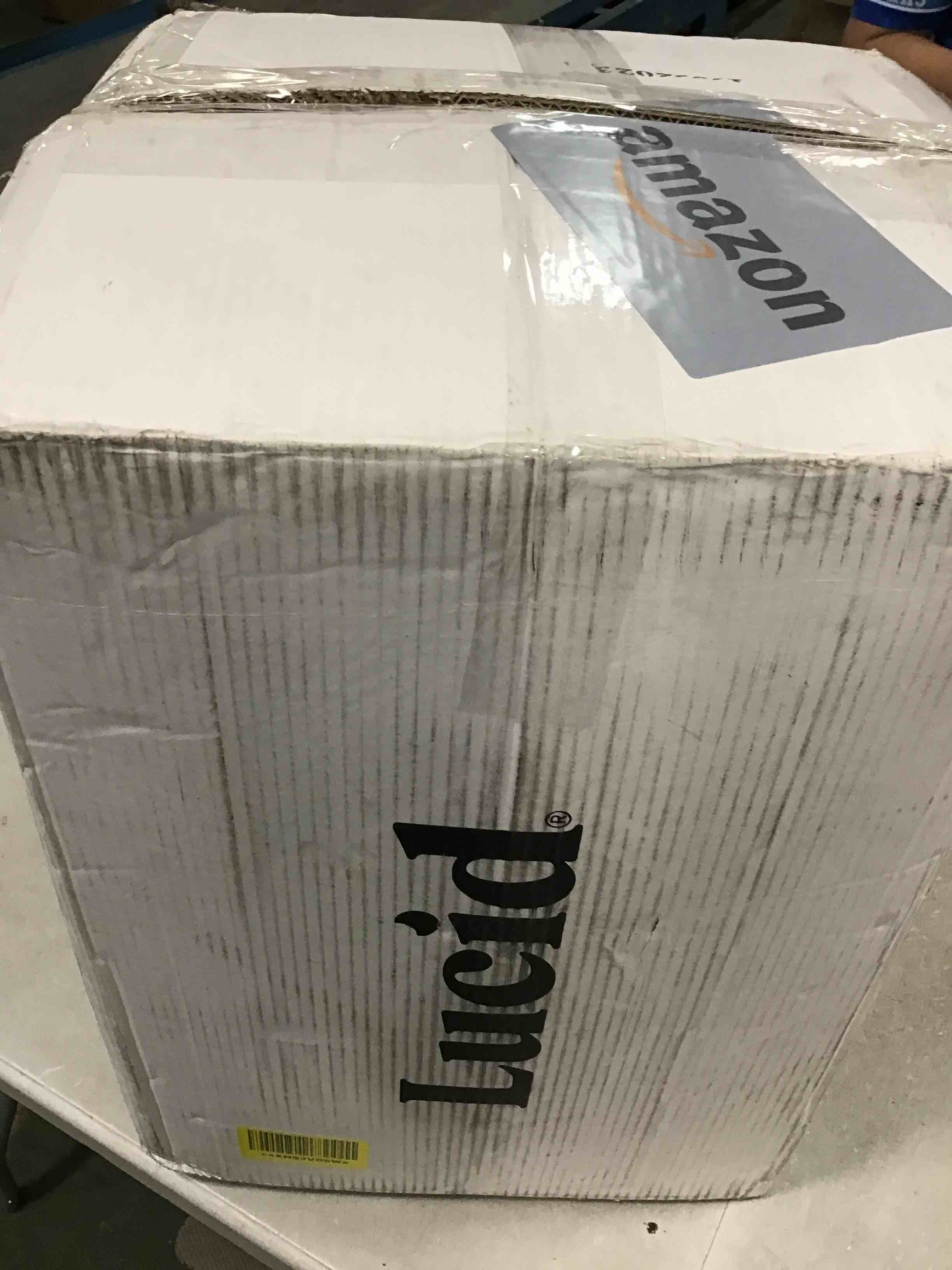 https://s3.amazonaws.com/lotting-images-prod/bidfta/BLU6030767_1710507692235.jpeg