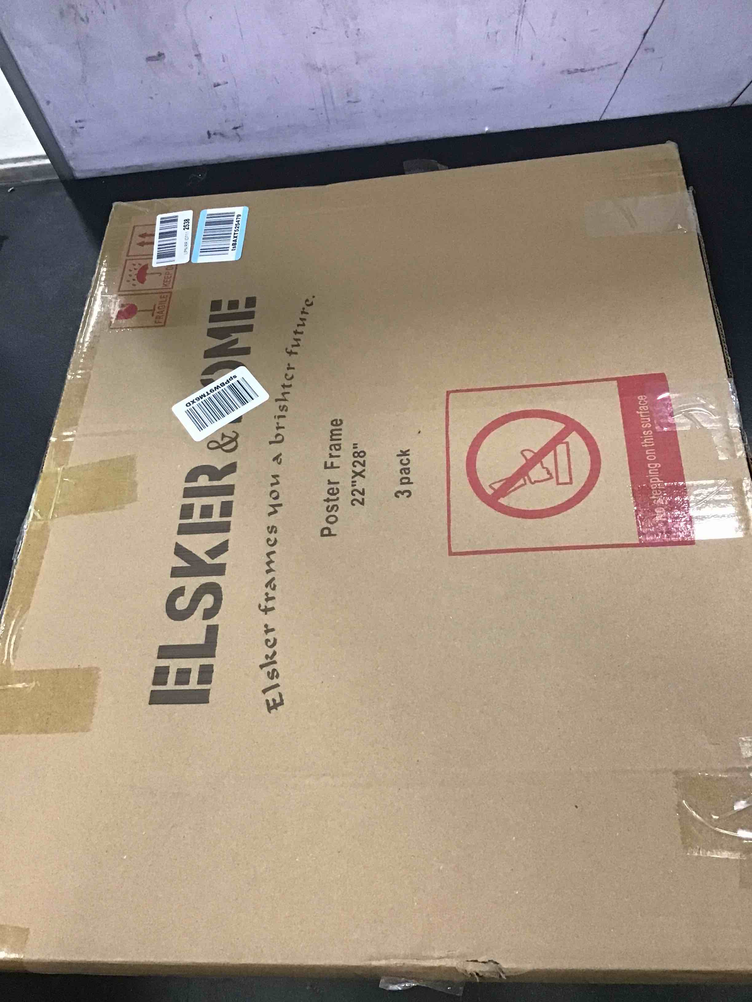 https://s3.amazonaws.com/lotting-images-prod/bidfta/BLU6031344_1710946789450.jpeg