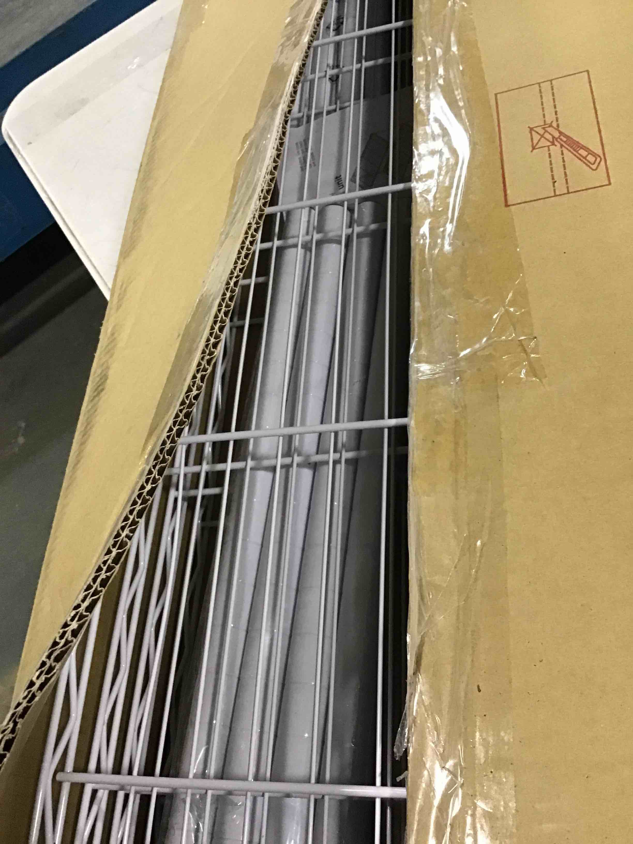 https://s3.amazonaws.com/lotting-images-prod/bidfta/BLU6031711_1711046614919.jpeg