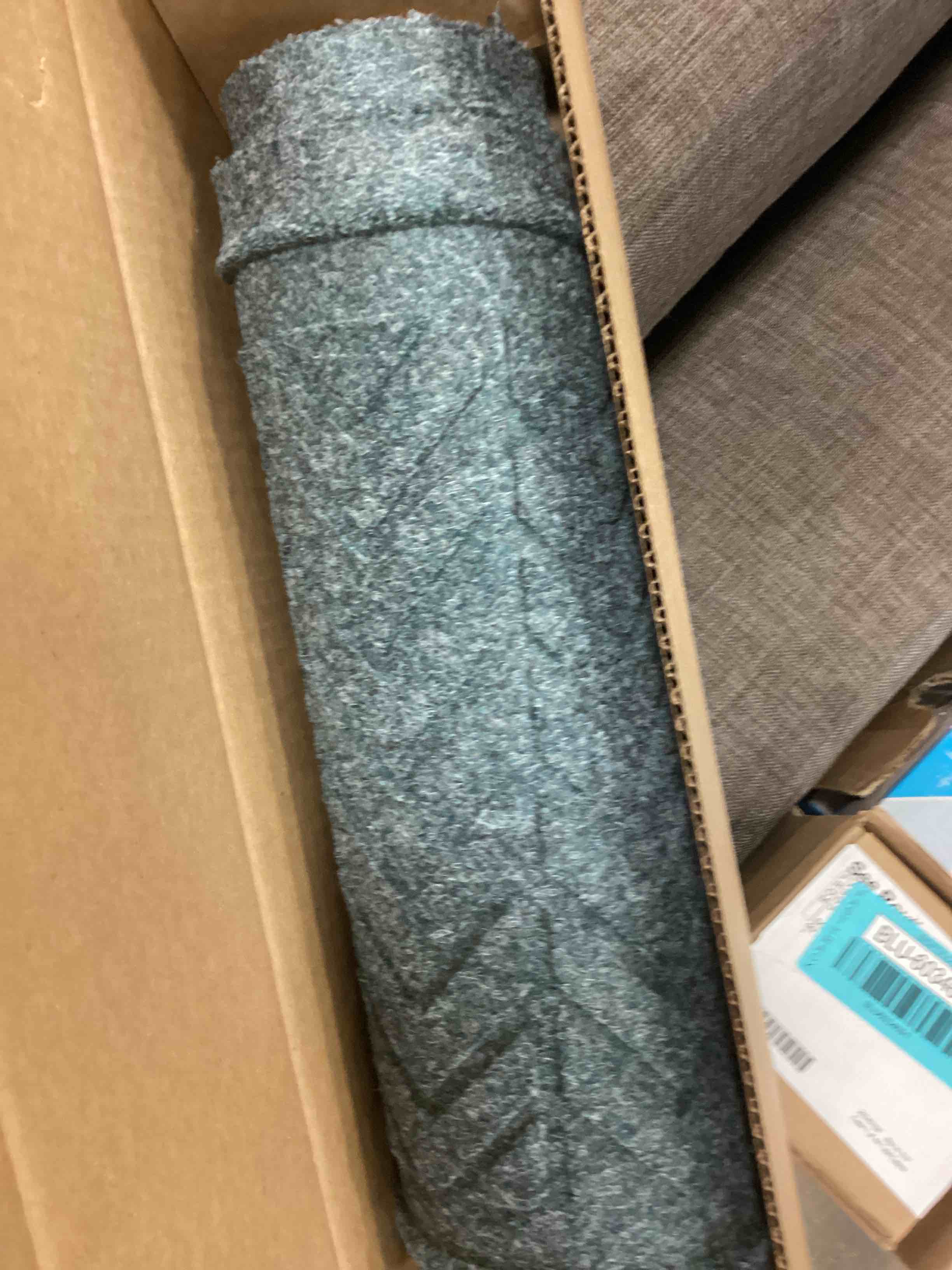 https://s3.amazonaws.com/lotting-images-prod/bidfta/BLU6034693_1711650511963.jpeg