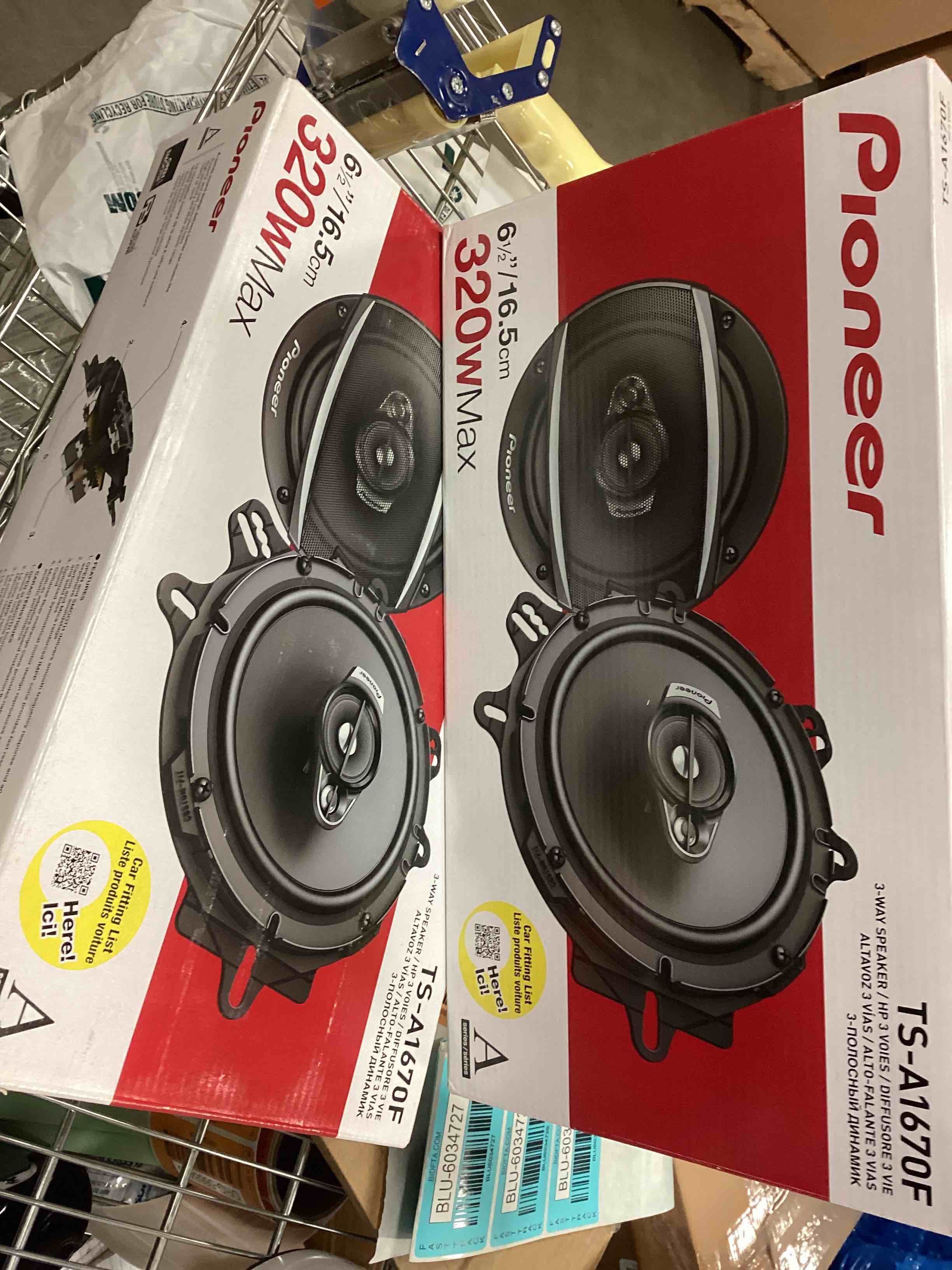 https://s3.amazonaws.com/lotting-images-prod/bidfta/BLU6034725_1711722694062.jpeg