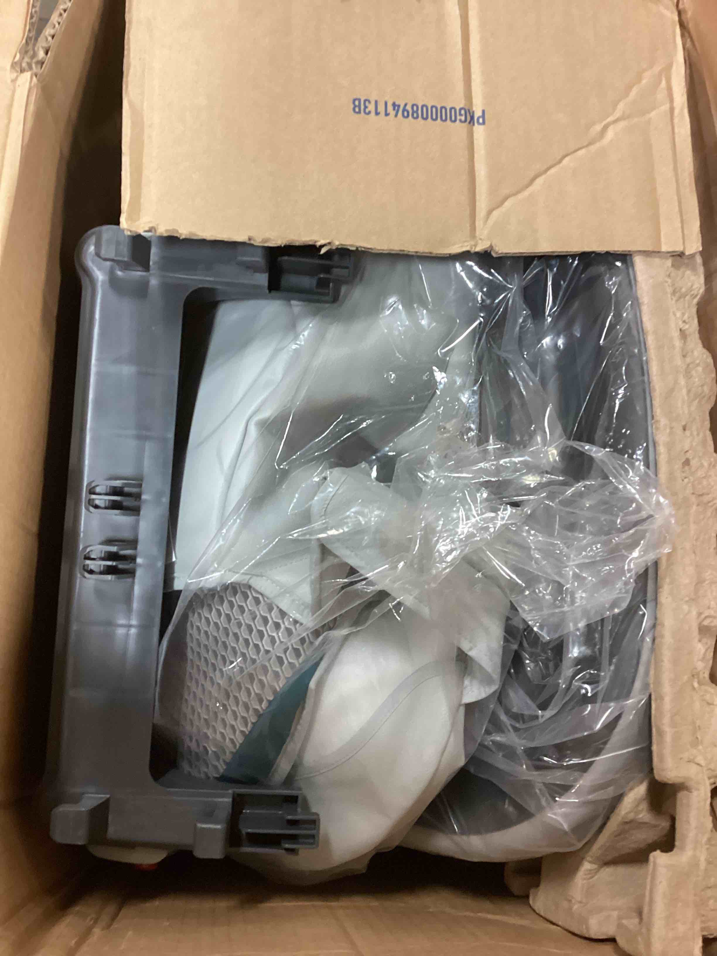 https://s3.amazonaws.com/lotting-images-prod/bidfta/BLU6034734_1711725513026.jpeg