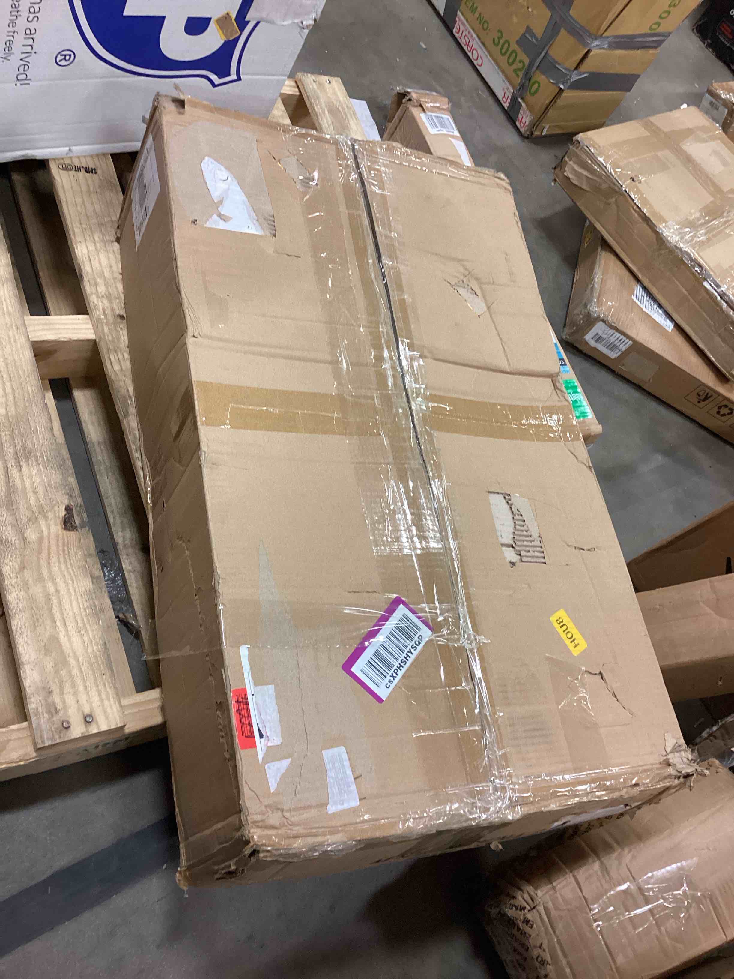https://s3.amazonaws.com/lotting-images-prod/bidfta/BLU6034885_1712583268497.jpeg