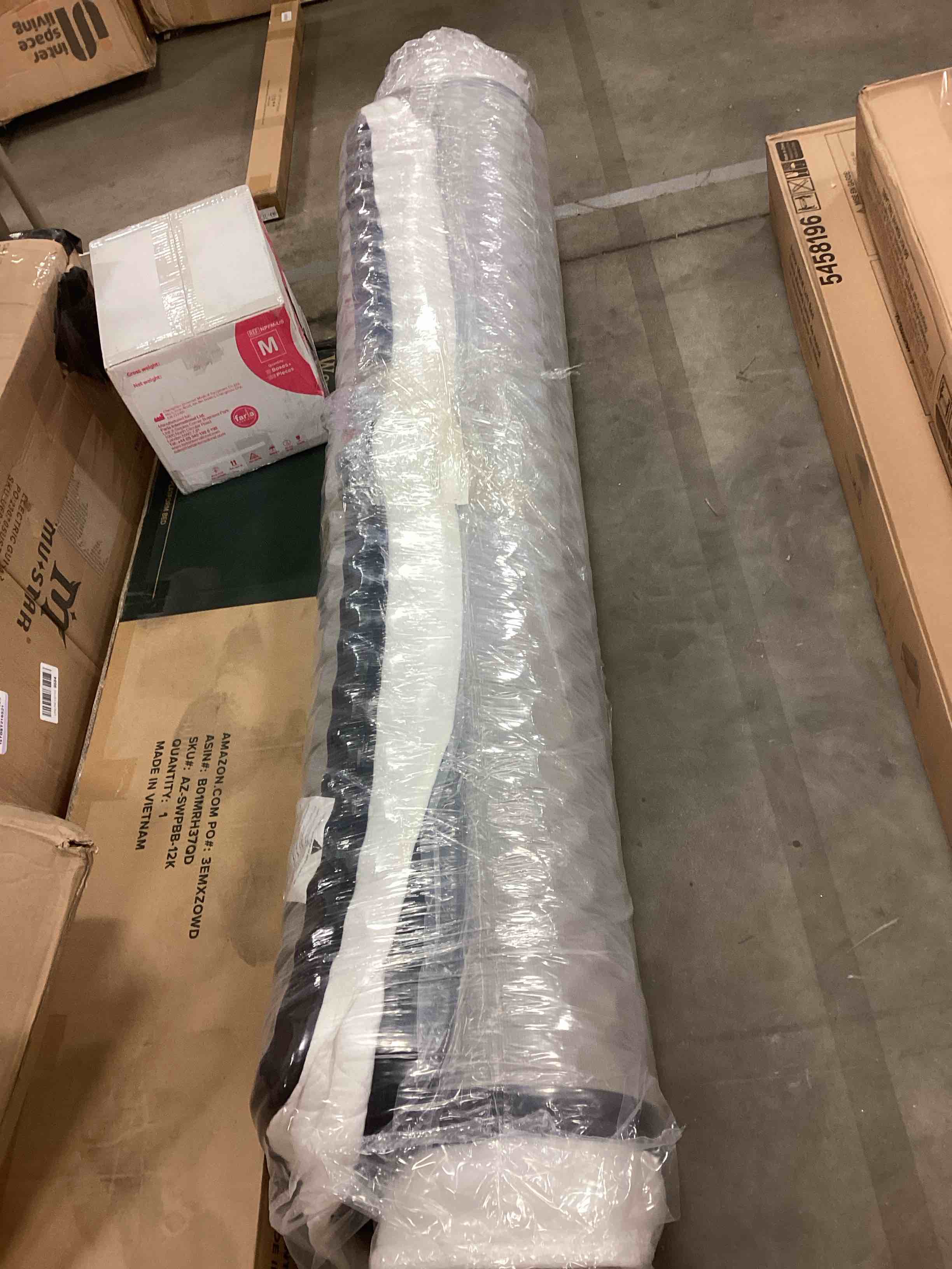 https://s3.amazonaws.com/lotting-images-prod/bidfta/BLU6034936_1711996976378.jpeg