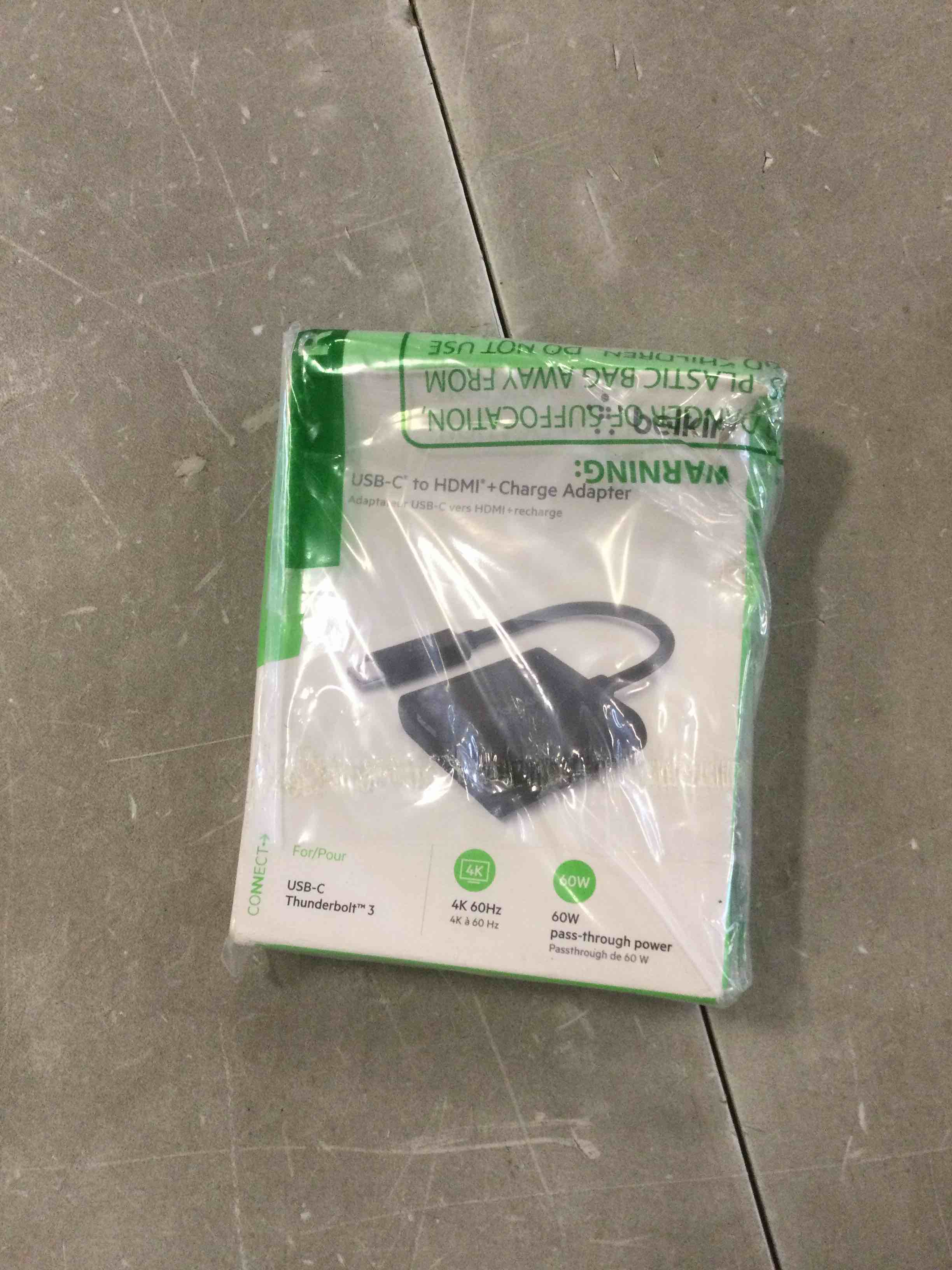 https://s3.amazonaws.com/lotting-images-prod/bidfta/BLU6044943_1709586984173.jpeg