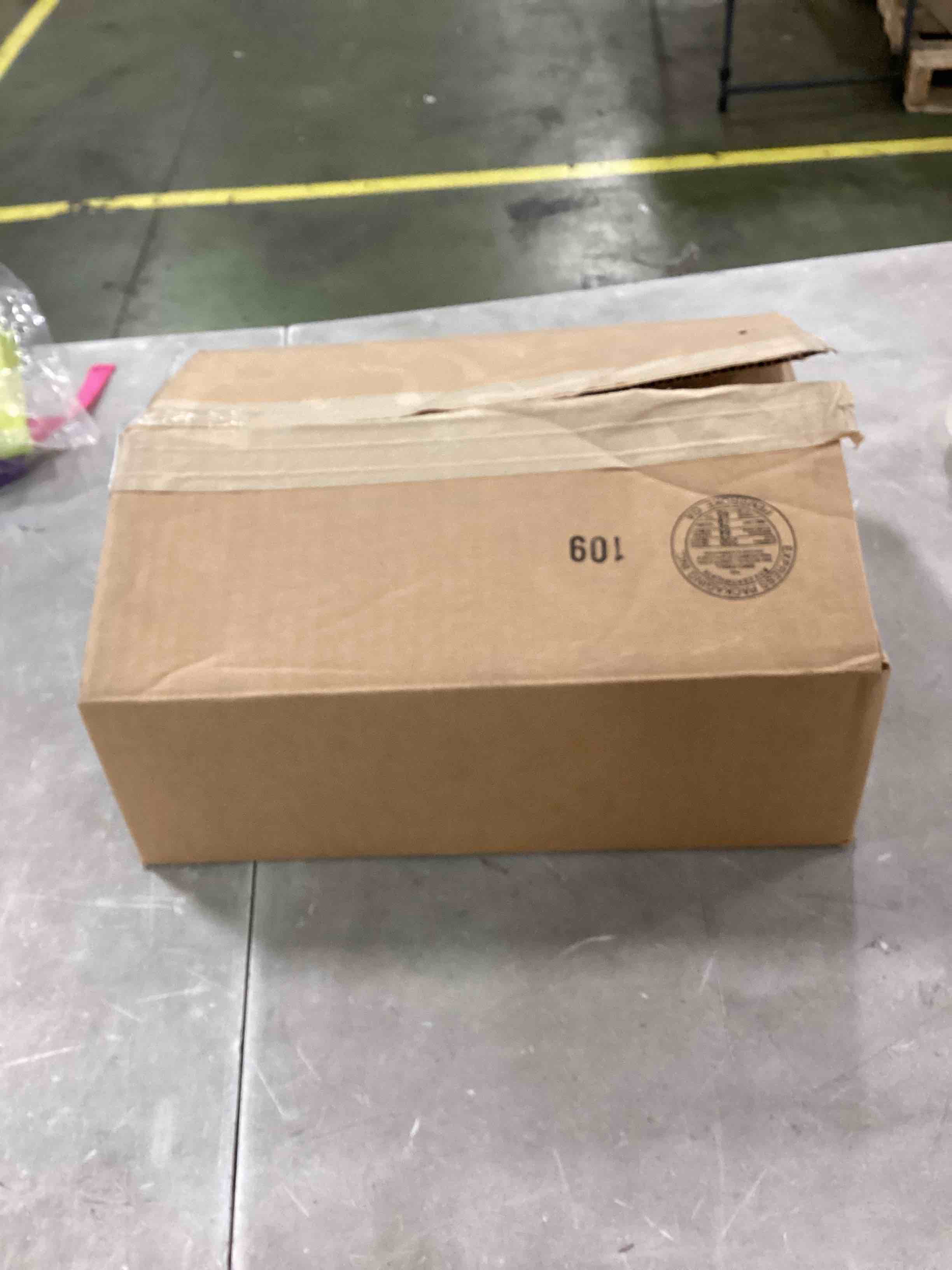 https://s3.amazonaws.com/lotting-images-prod/bidfta/BLU6045047_1709664006568.jpeg