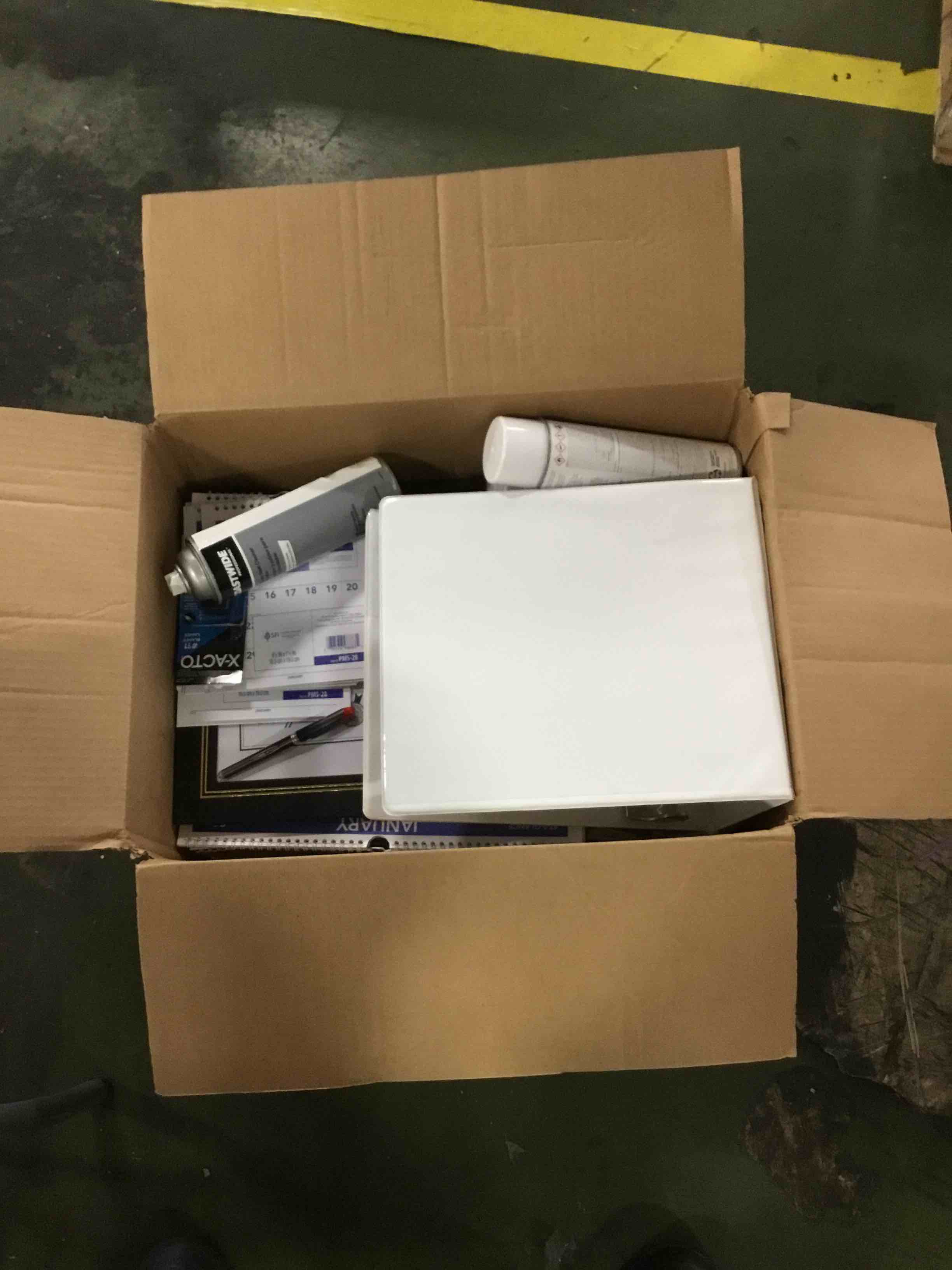 https://s3.amazonaws.com/lotting-images-prod/bidfta/BLU6045106_1709754499724.jpeg