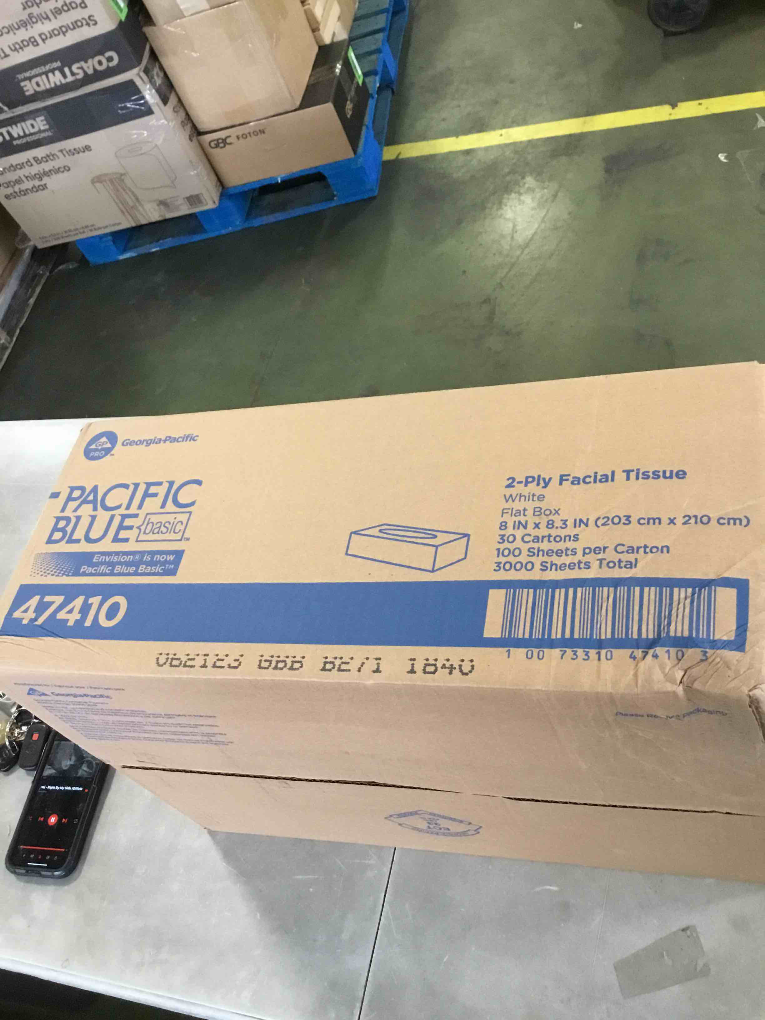 https://s3.amazonaws.com/lotting-images-prod/bidfta/BLU6045187_1709830177847.jpeg