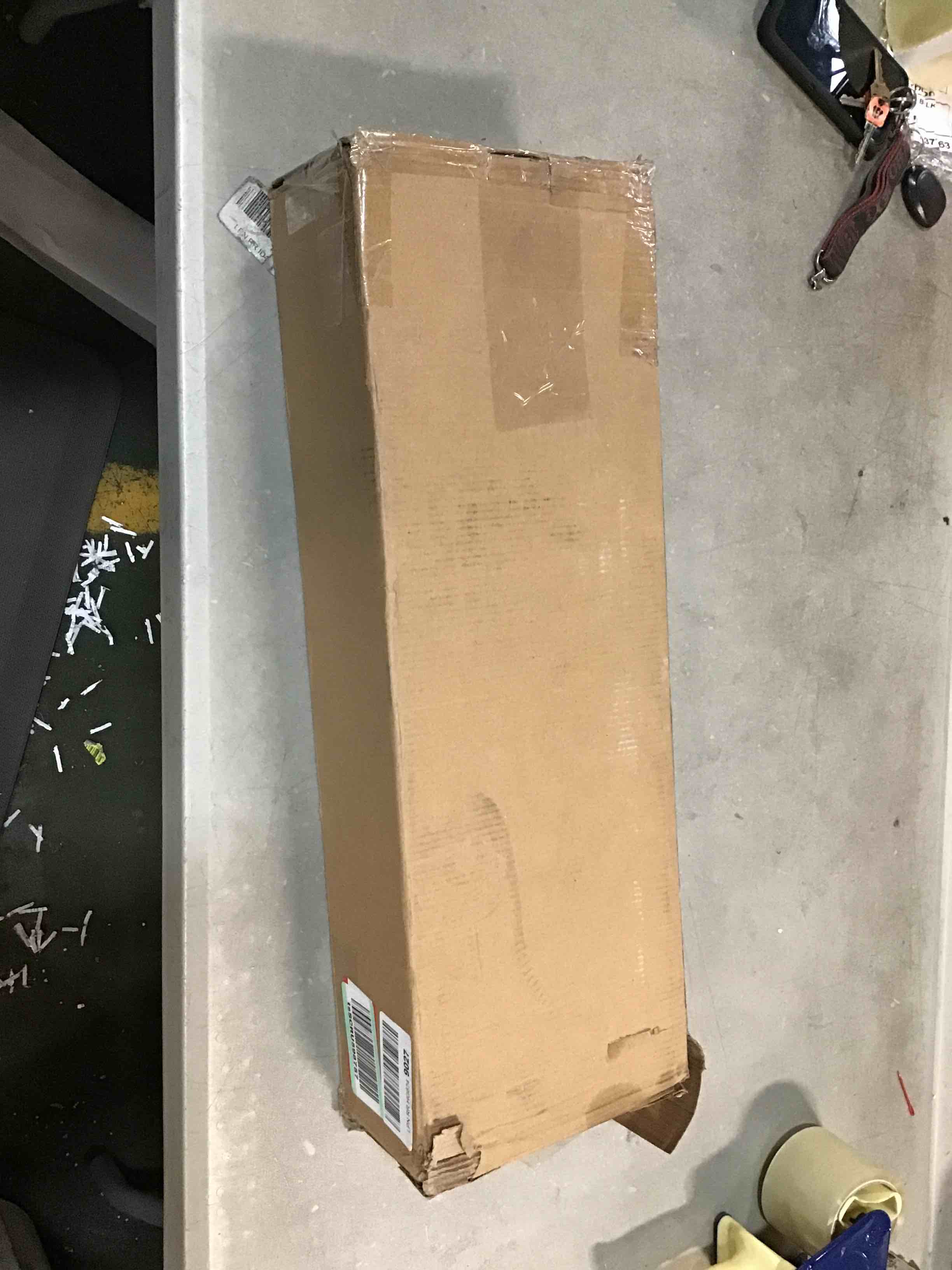 https://s3.amazonaws.com/lotting-images-prod/bidfta/BLU6045855_1709573271981.jpeg