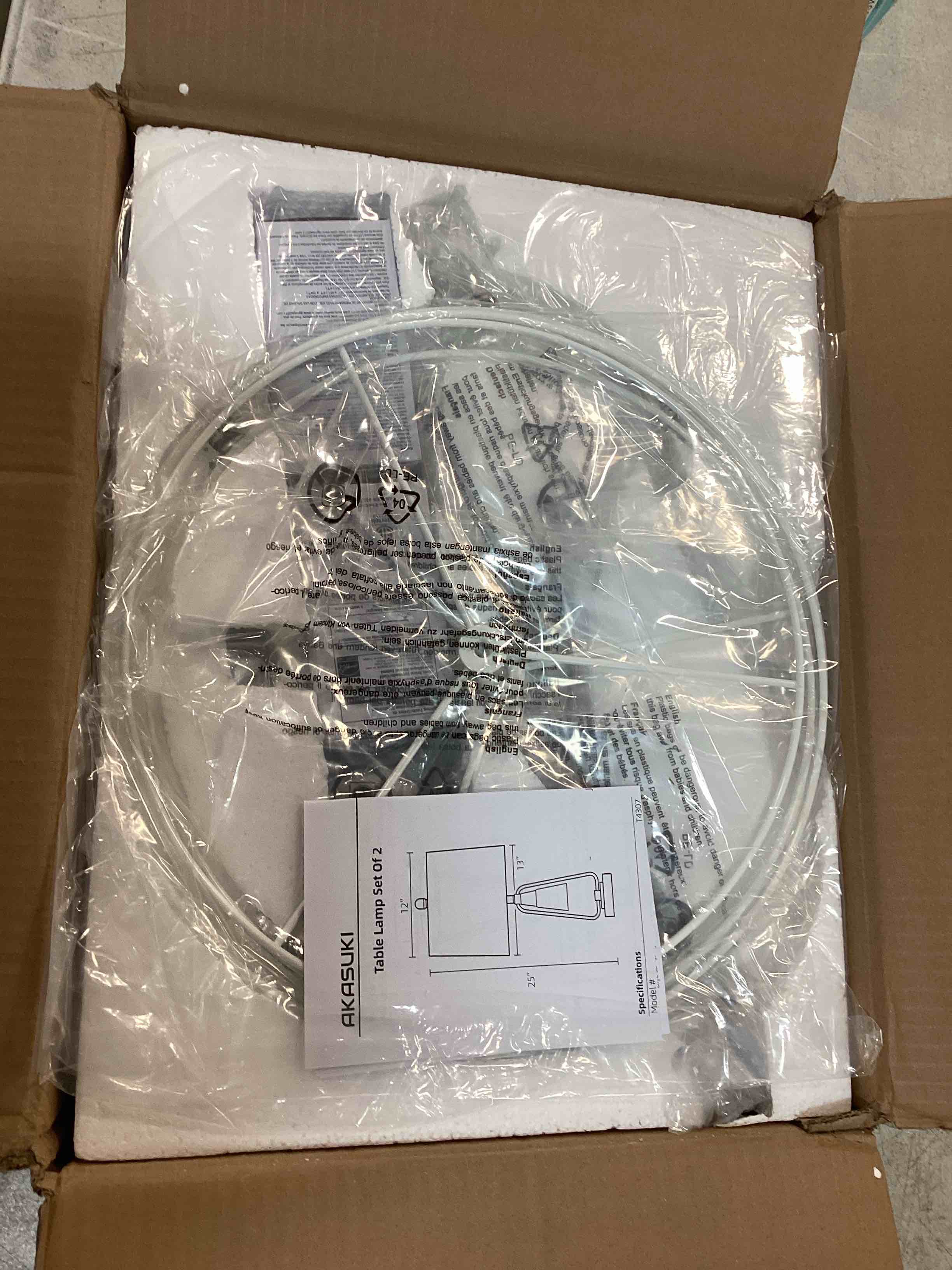 https://s3.amazonaws.com/lotting-images-prod/bidfta/BLU6046029_1709656851846.jpeg