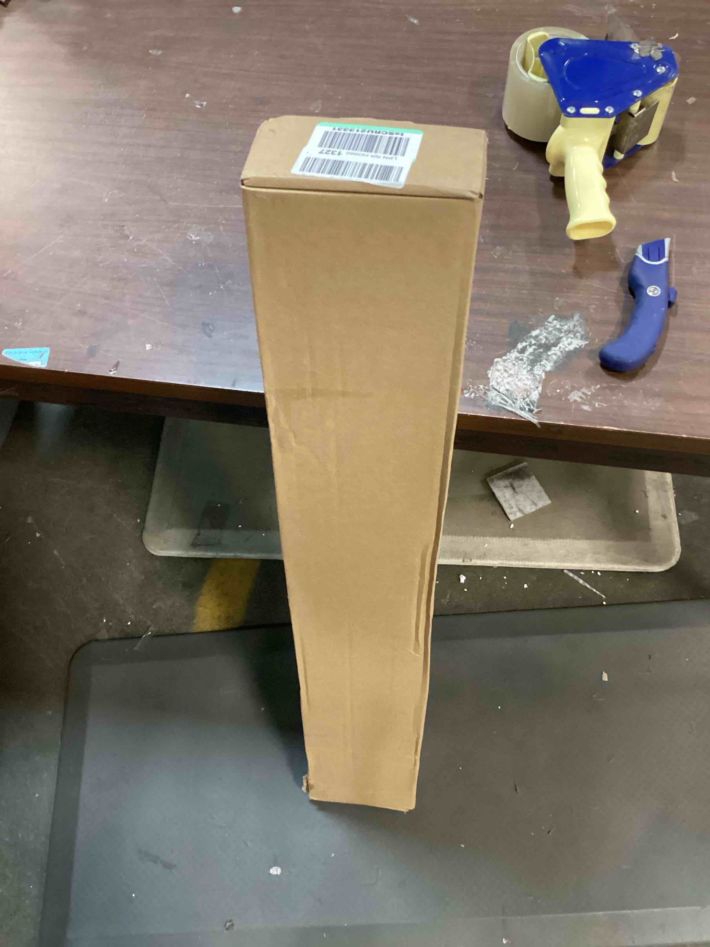 https://s3.amazonaws.com/lotting-images-prod/bidfta/BLU6046352_1709819660196.jpeg