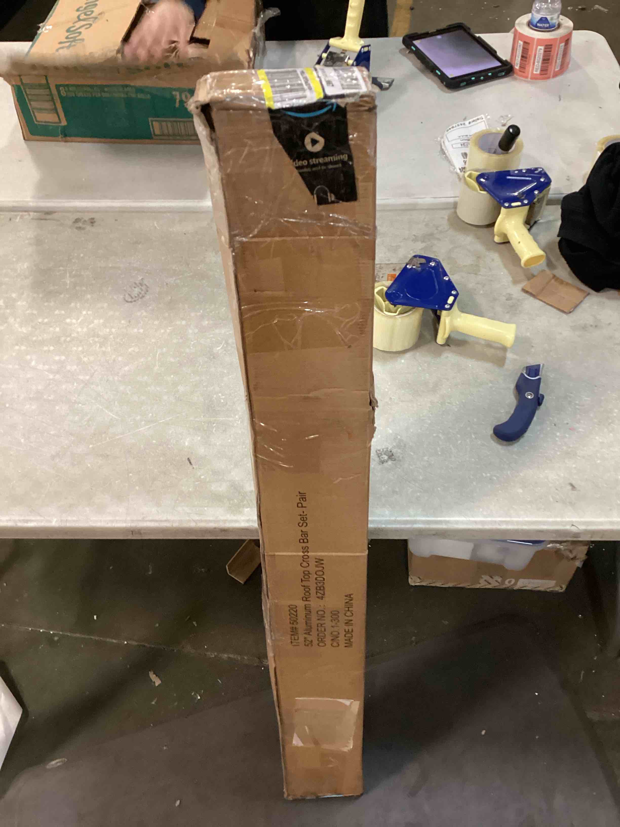 https://s3.amazonaws.com/lotting-images-prod/bidfta/BLU6046654_1709925504822.jpeg