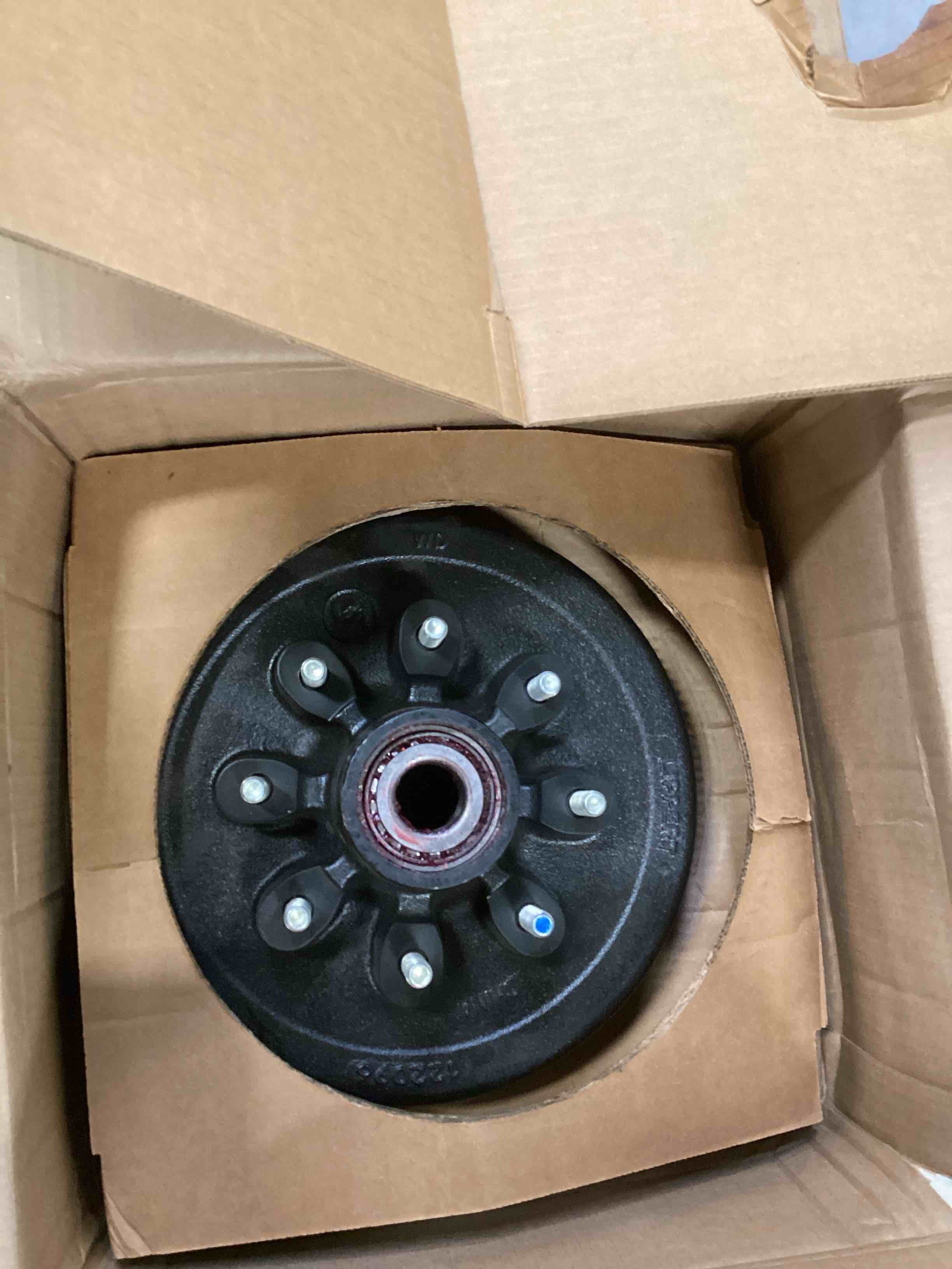 https://s3.amazonaws.com/lotting-images-prod/bidfta/BLU6046896_1710337276760.jpeg