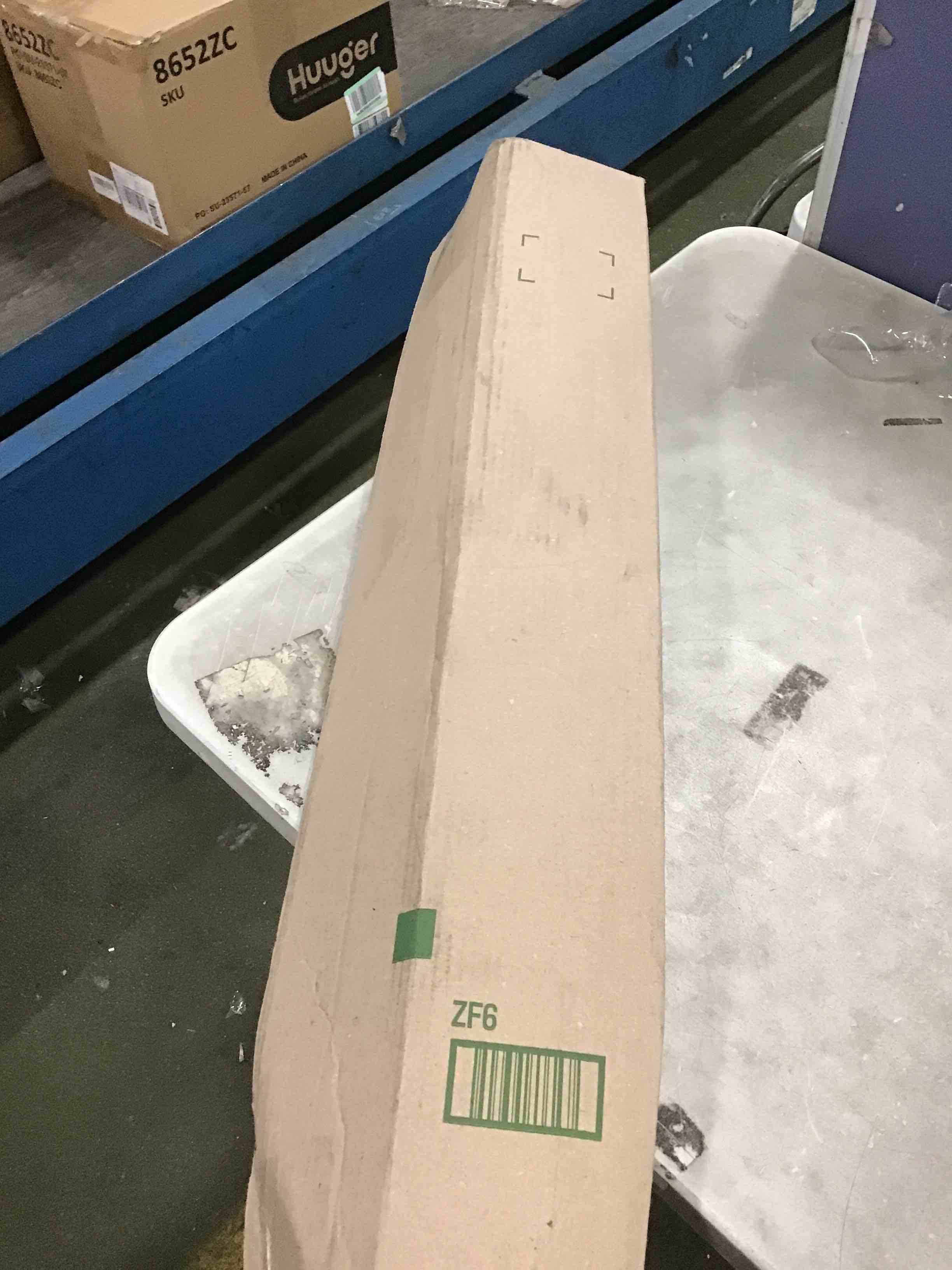 https://s3.amazonaws.com/lotting-images-prod/bidfta/BLU6047060_1709662498839.jpeg