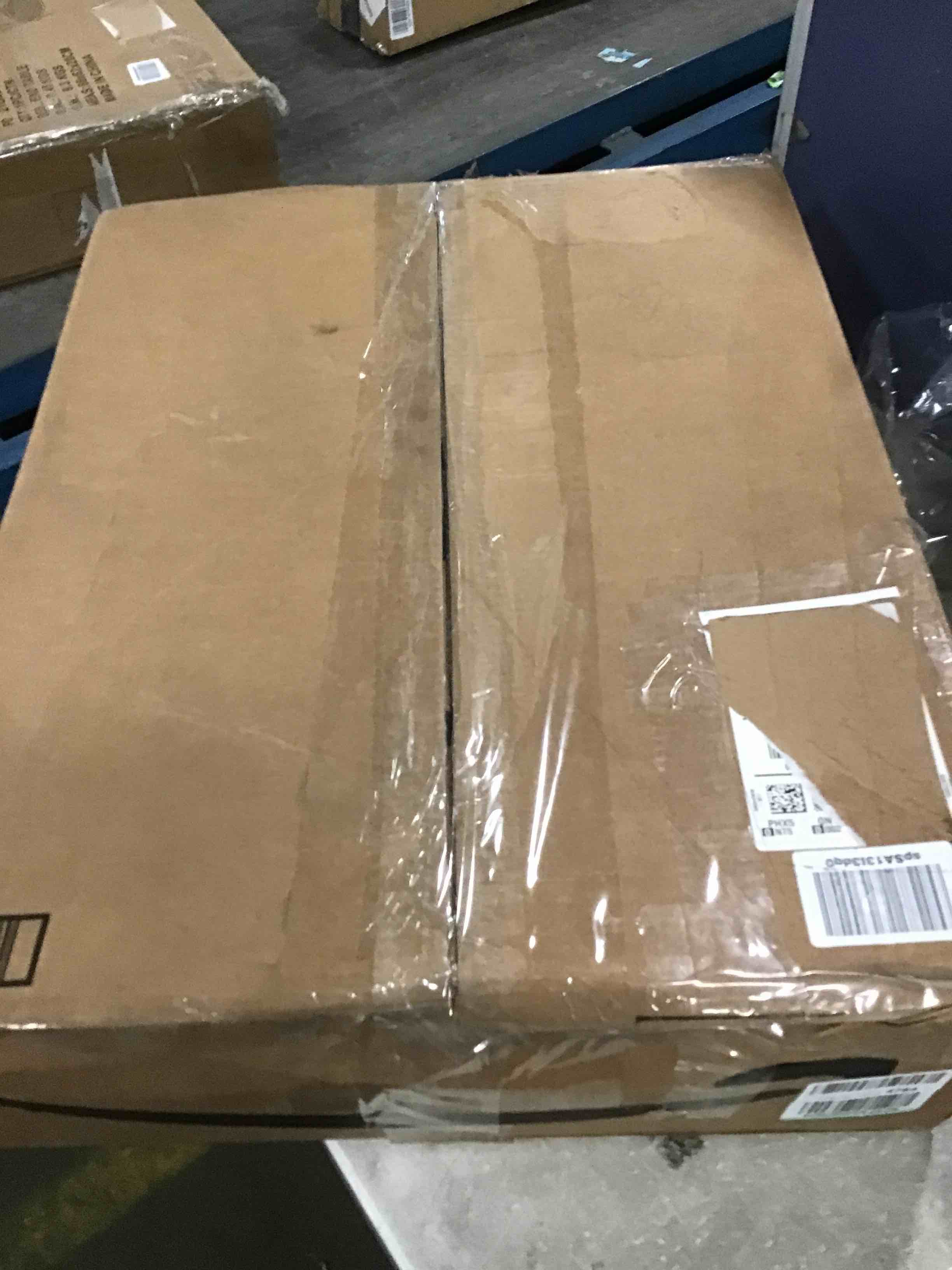 https://s3.amazonaws.com/lotting-images-prod/bidfta/BLU6047063_1709662988811.jpeg