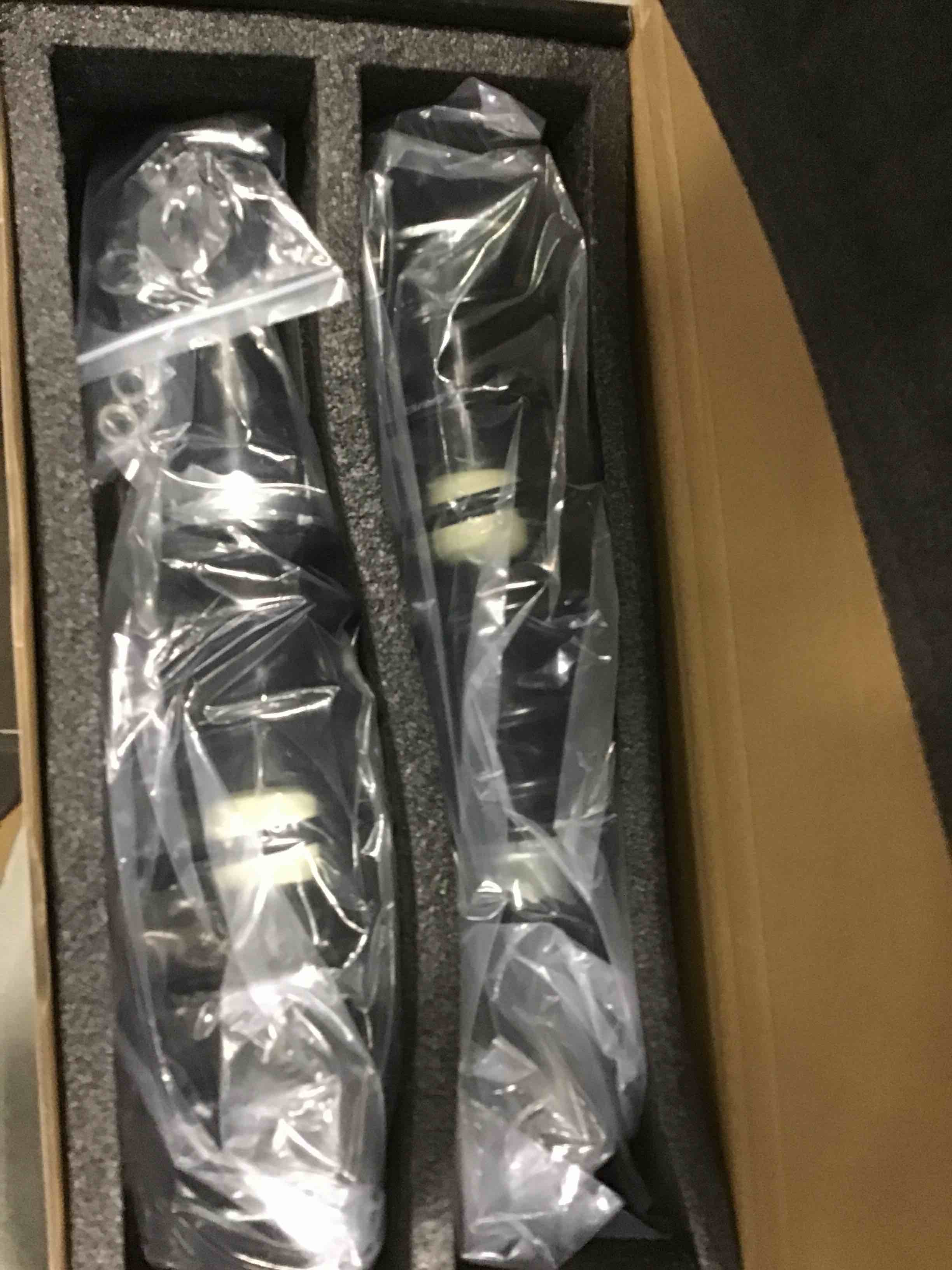https://s3.amazonaws.com/lotting-images-prod/bidfta/BLU6047263_1709741993795.jpeg