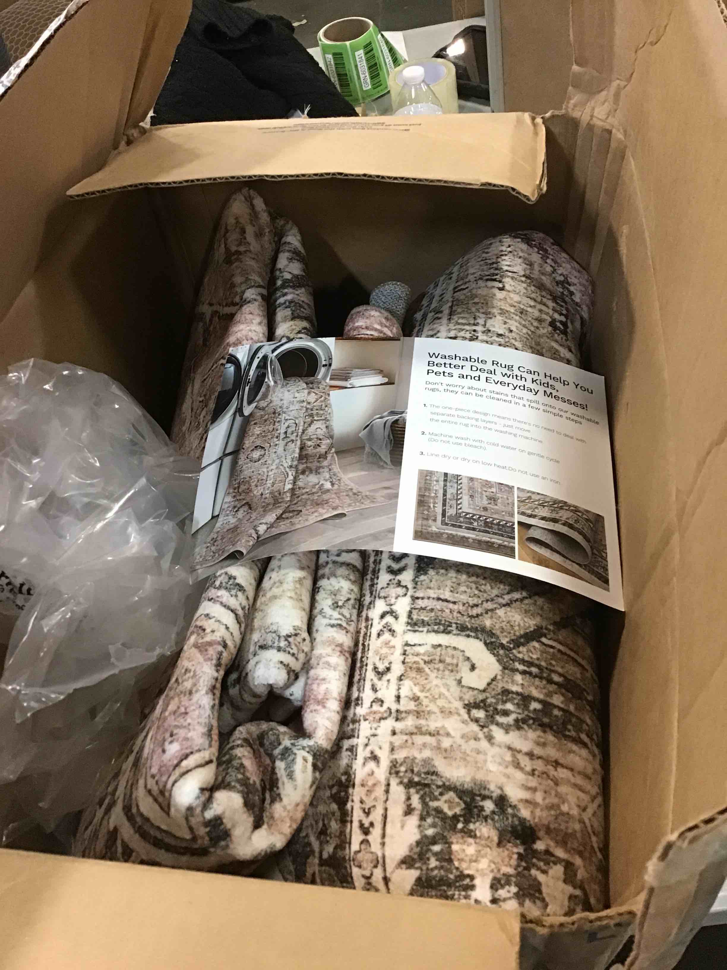 https://s3.amazonaws.com/lotting-images-prod/bidfta/BLU6048003_1710341676297.jpeg