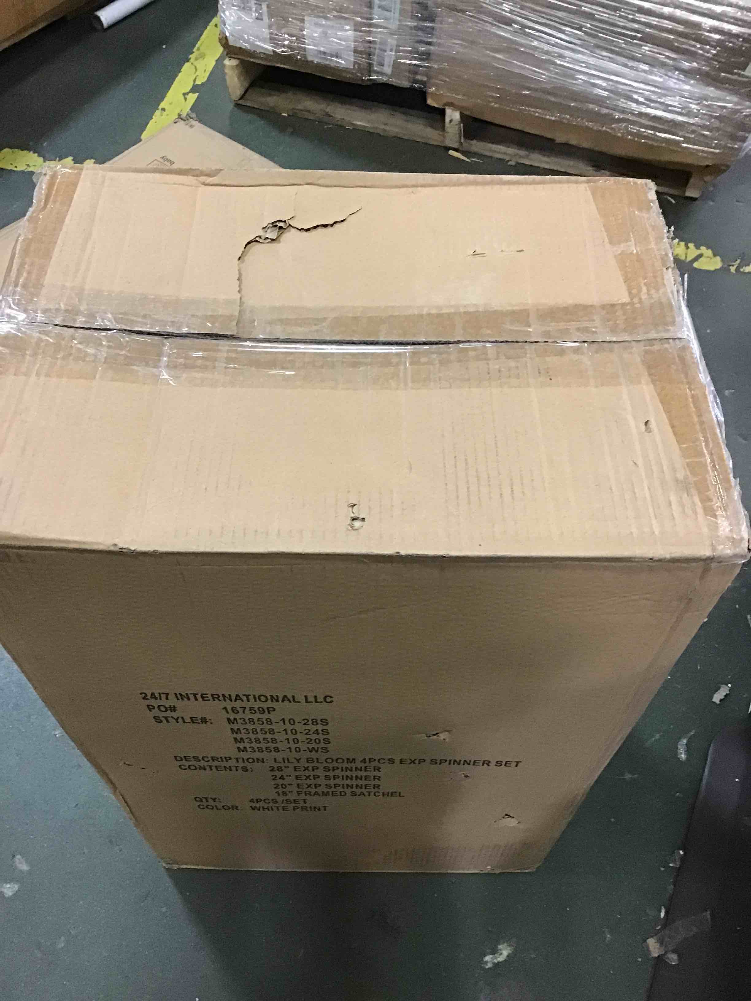 https://s3.amazonaws.com/lotting-images-prod/bidfta/BLU6048072_1710351513127.jpeg