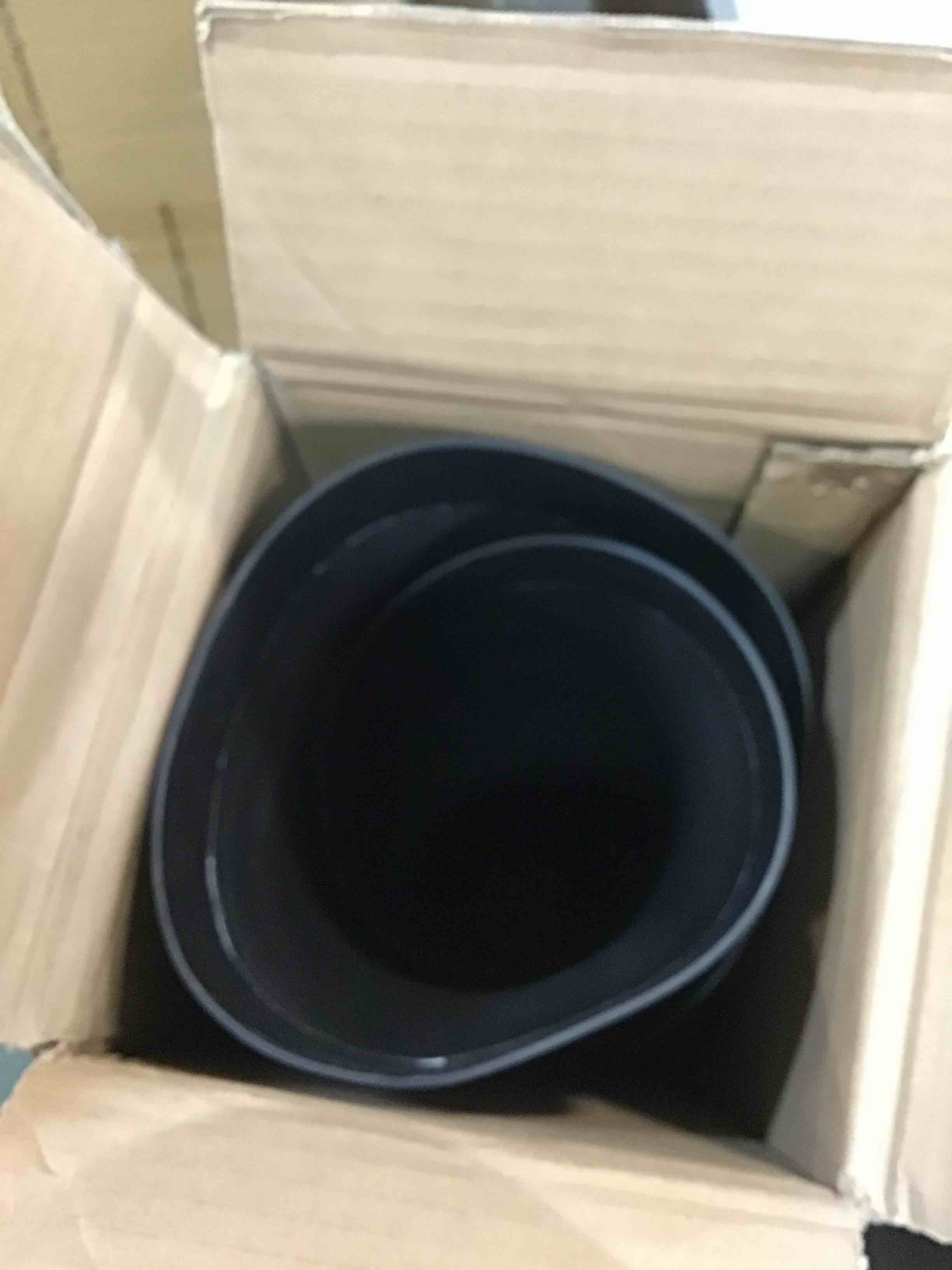 https://s3.amazonaws.com/lotting-images-prod/bidfta/BLU6048076_1710352056643.jpeg