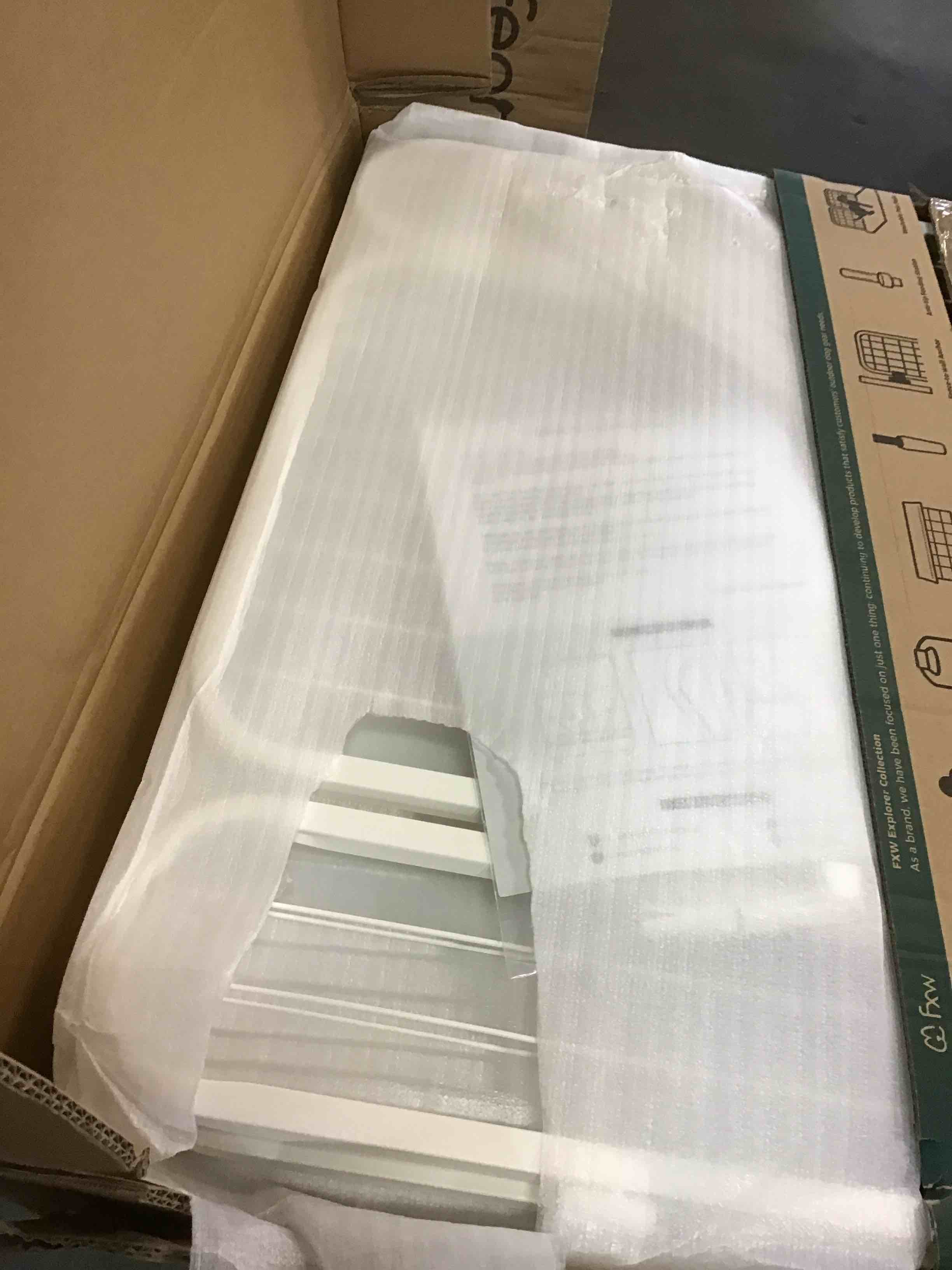 https://s3.amazonaws.com/lotting-images-prod/bidfta/BLU6048109_1710357987341.jpeg