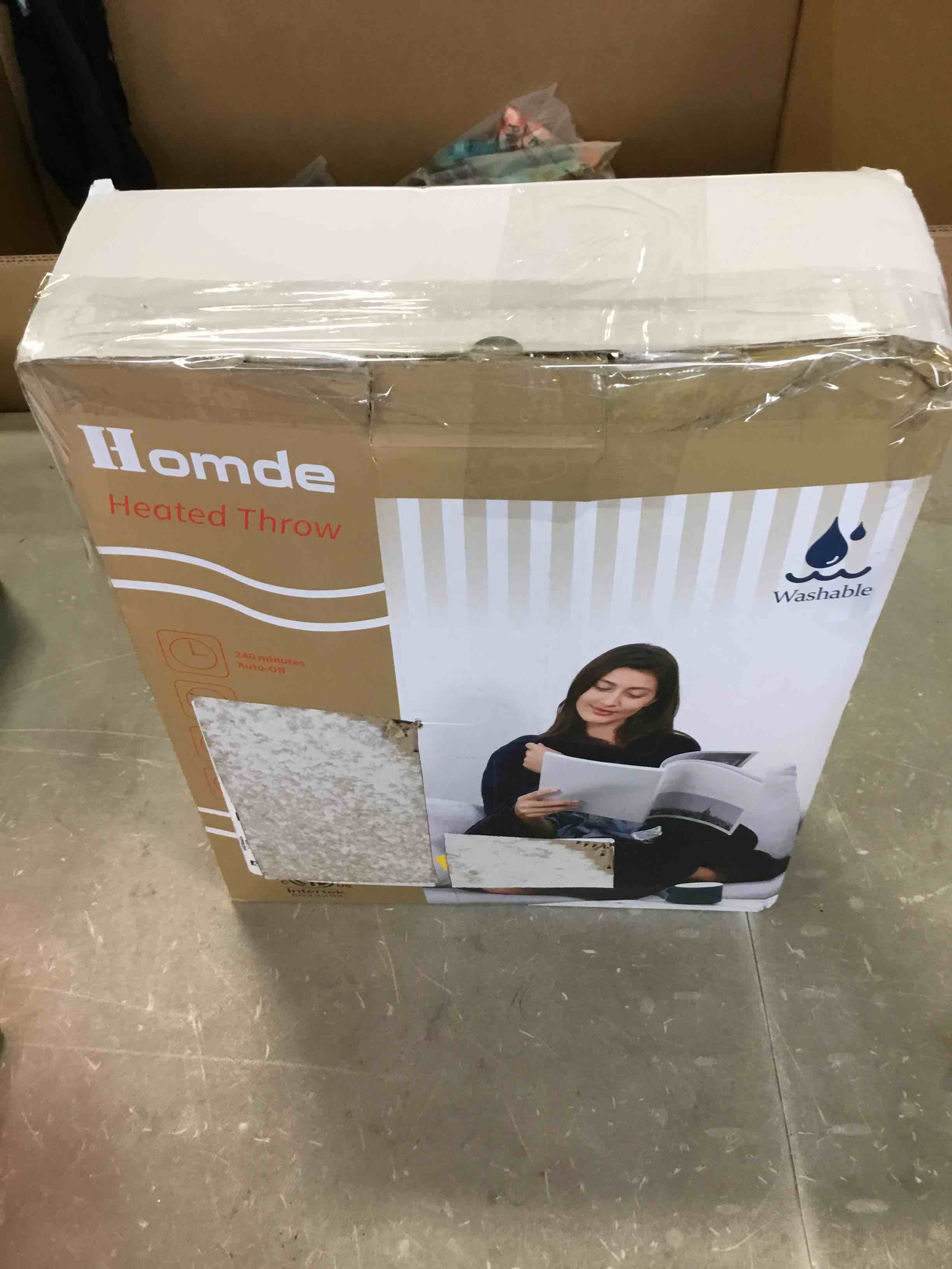 https://s3.amazonaws.com/lotting-images-prod/bidfta/BLU6048732_1710516437807.jpeg