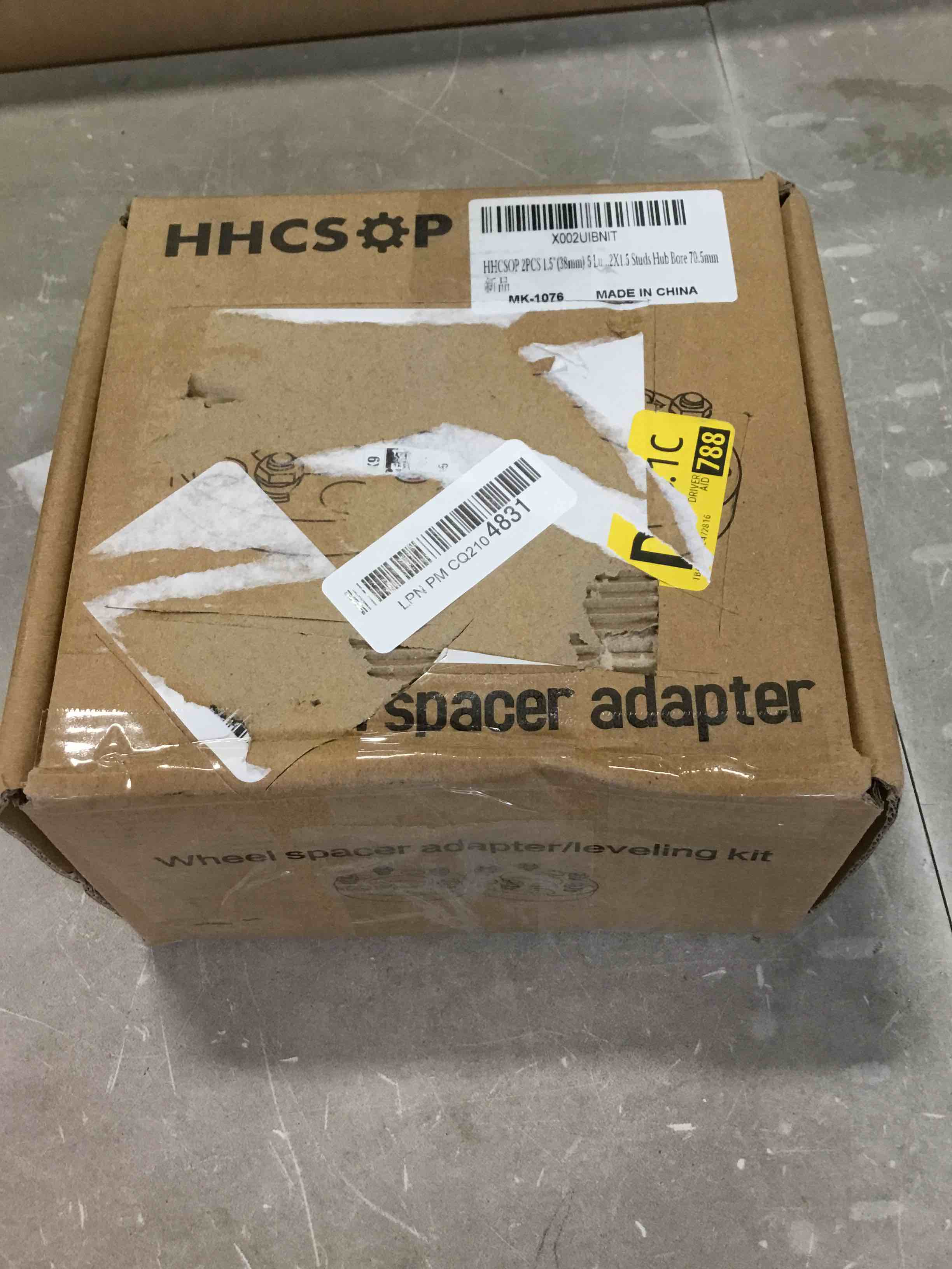 https://s3.amazonaws.com/lotting-images-prod/bidfta/BLU6048751_1710523483736.jpeg