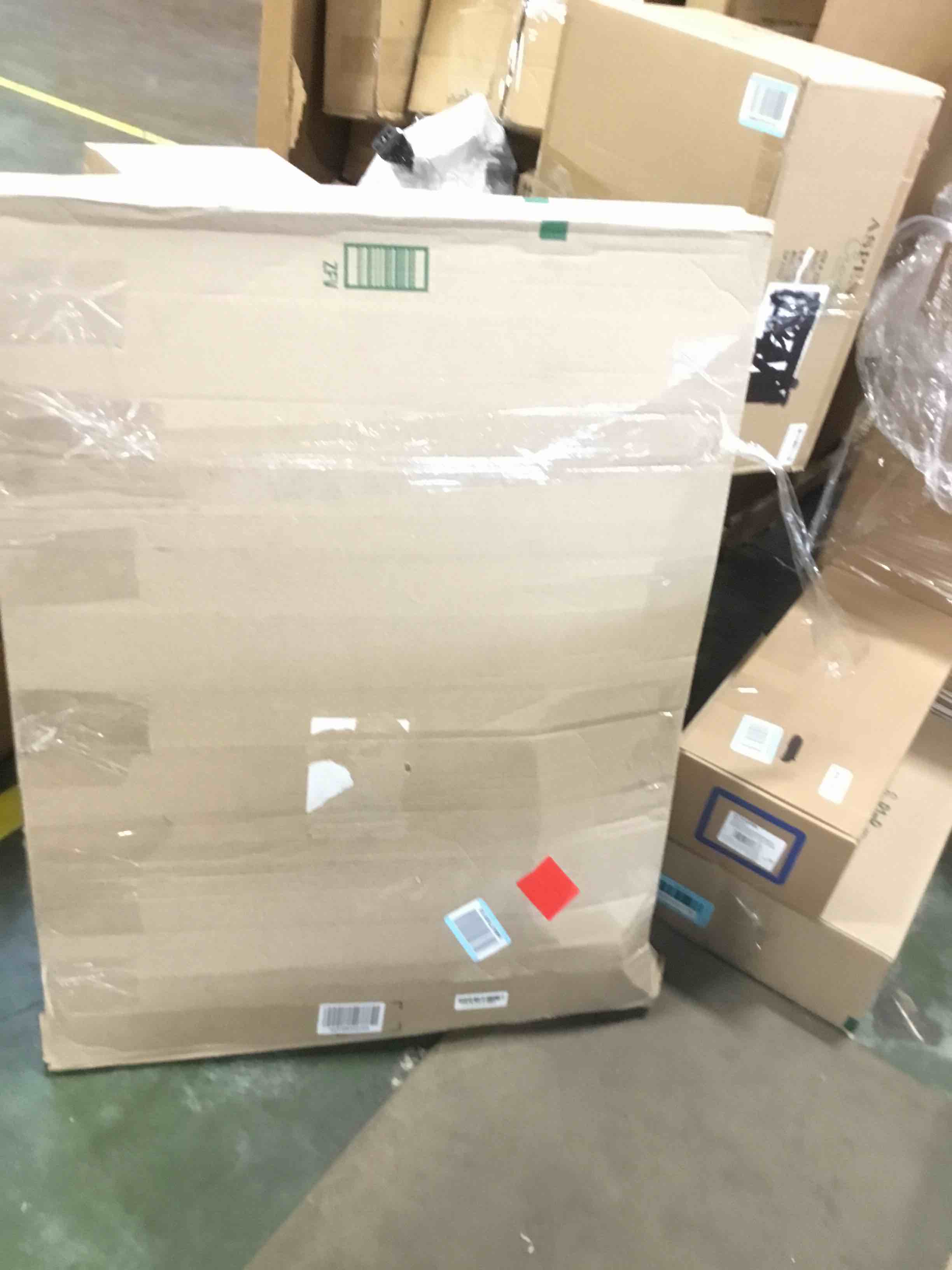 https://s3.amazonaws.com/lotting-images-prod/bidfta/BLU6049288_1711457974035.jpeg