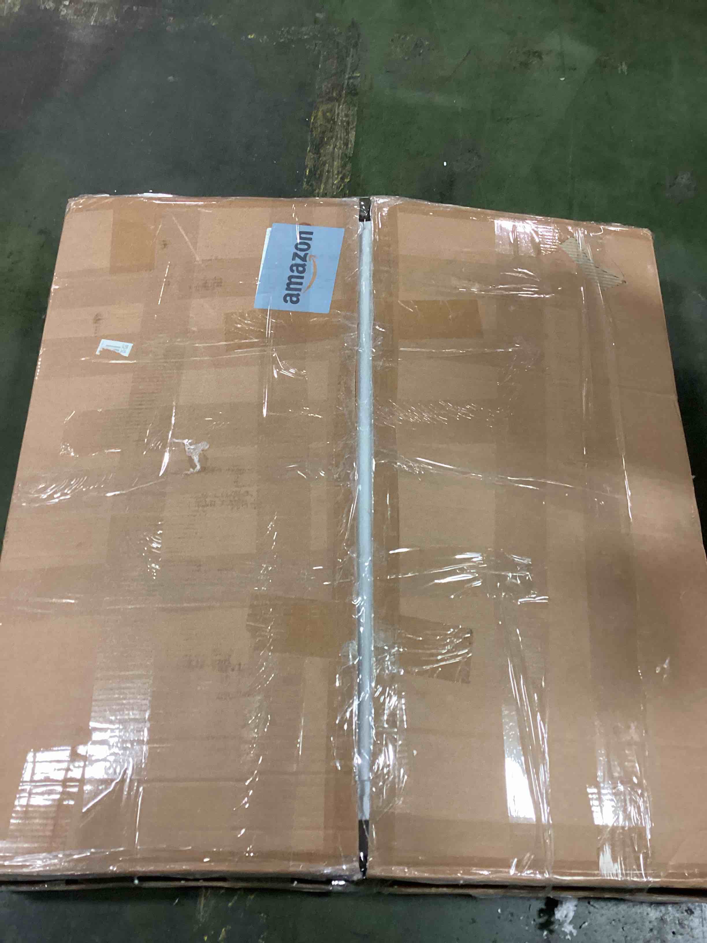 https://s3.amazonaws.com/lotting-images-prod/bidfta/BLU6049944_1709130382324.jpeg
