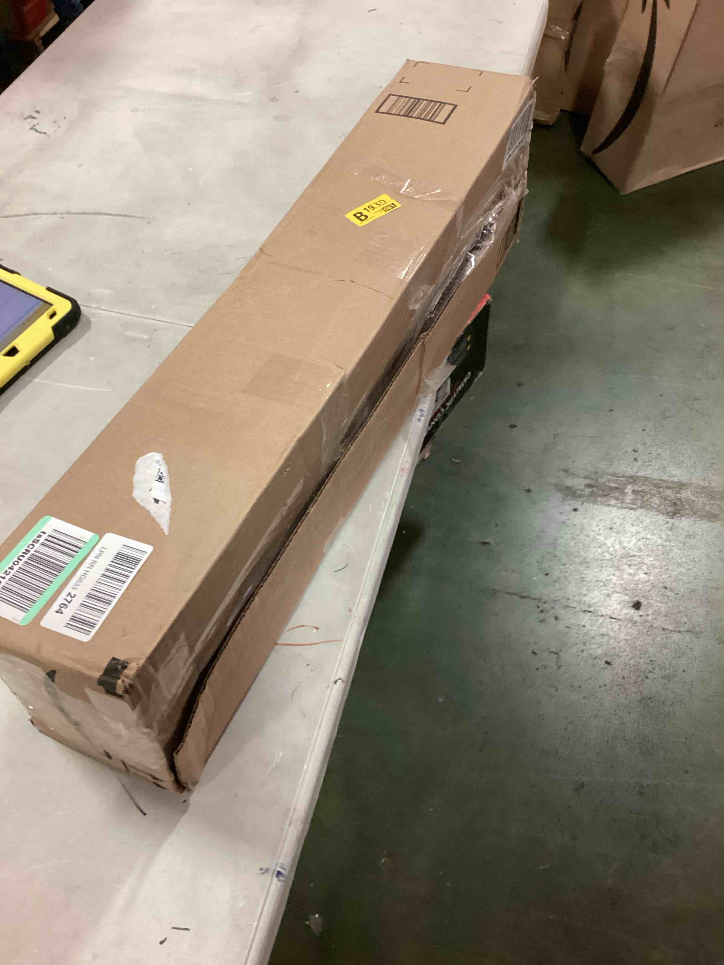 https://s3.amazonaws.com/lotting-images-prod/bidfta/BLU6050489_1709646479941.jpeg