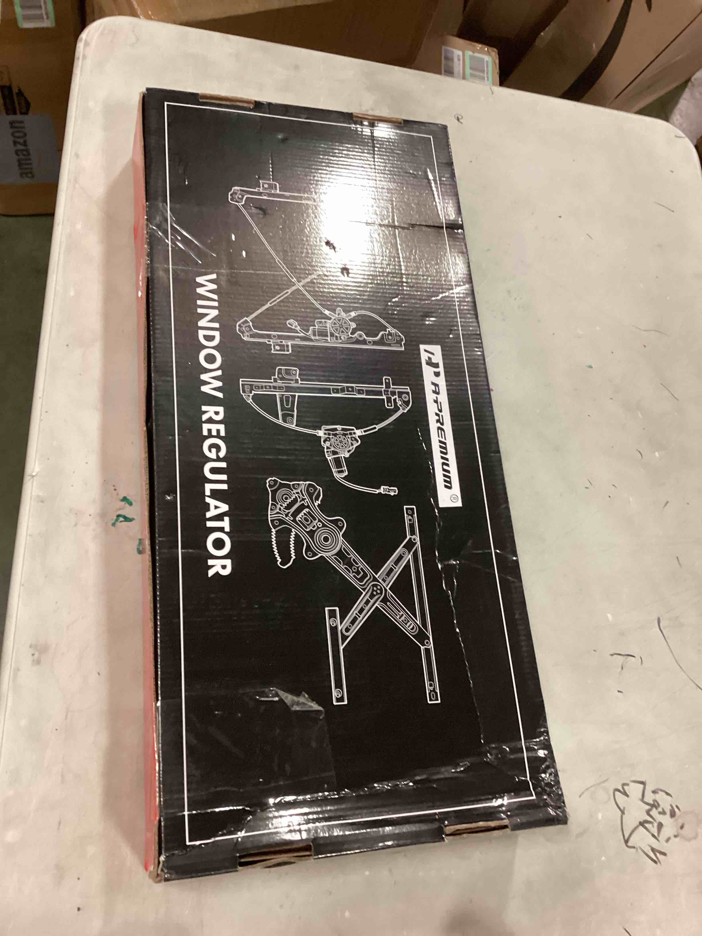 https://s3.amazonaws.com/lotting-images-prod/bidfta/BLU6050491_1709646765516.jpeg