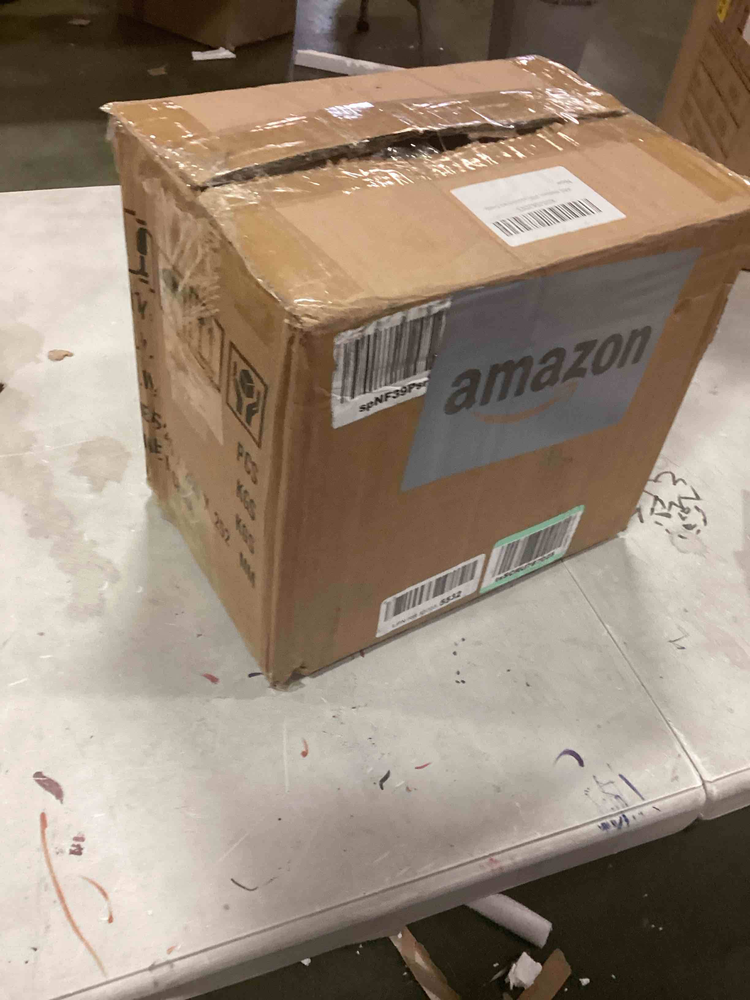 https://s3.amazonaws.com/lotting-images-prod/bidfta/BLU6050657_1709750456621.jpeg