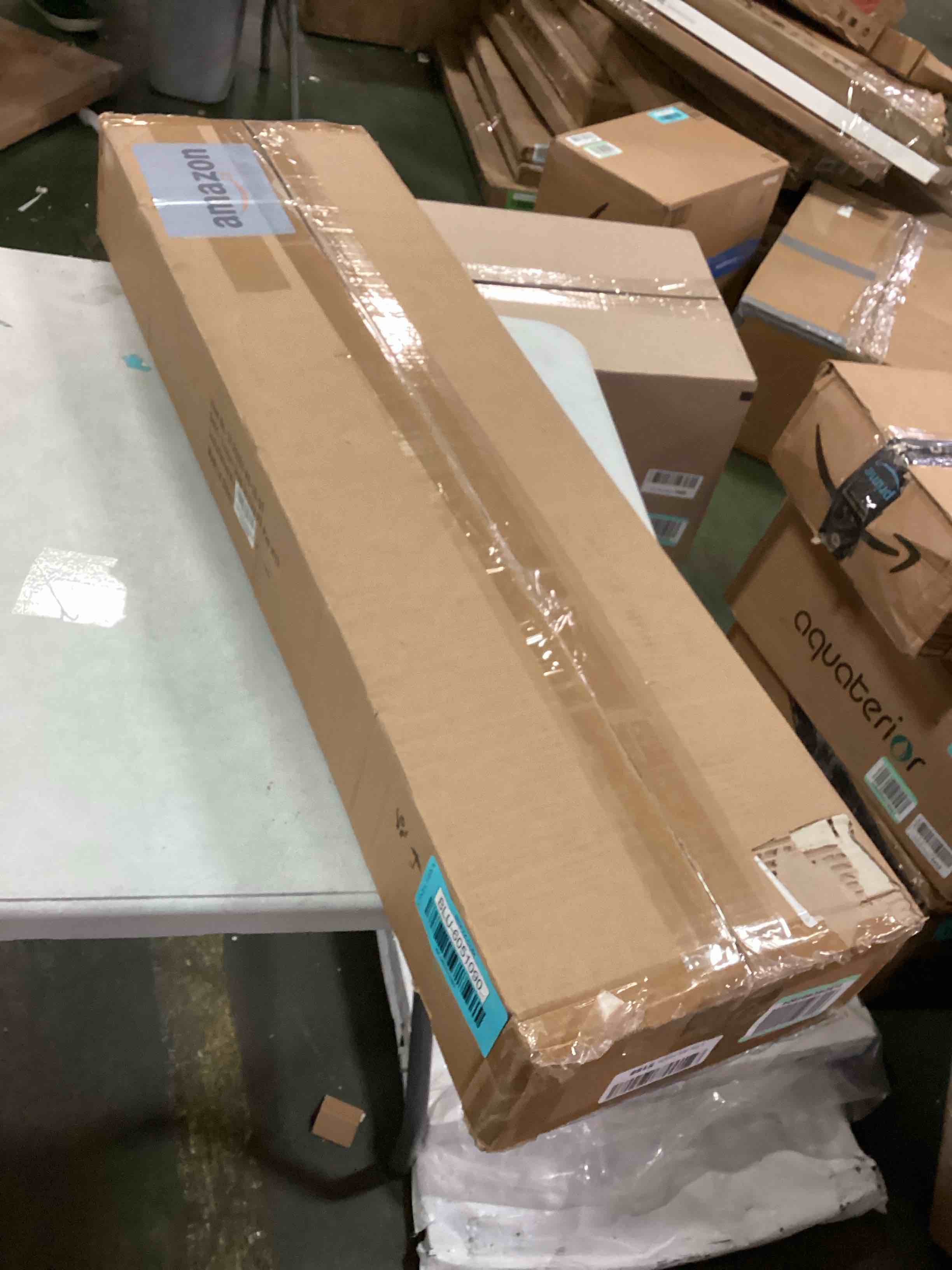 https://s3.amazonaws.com/lotting-images-prod/bidfta/BLU6051090_1710186061815.jpeg