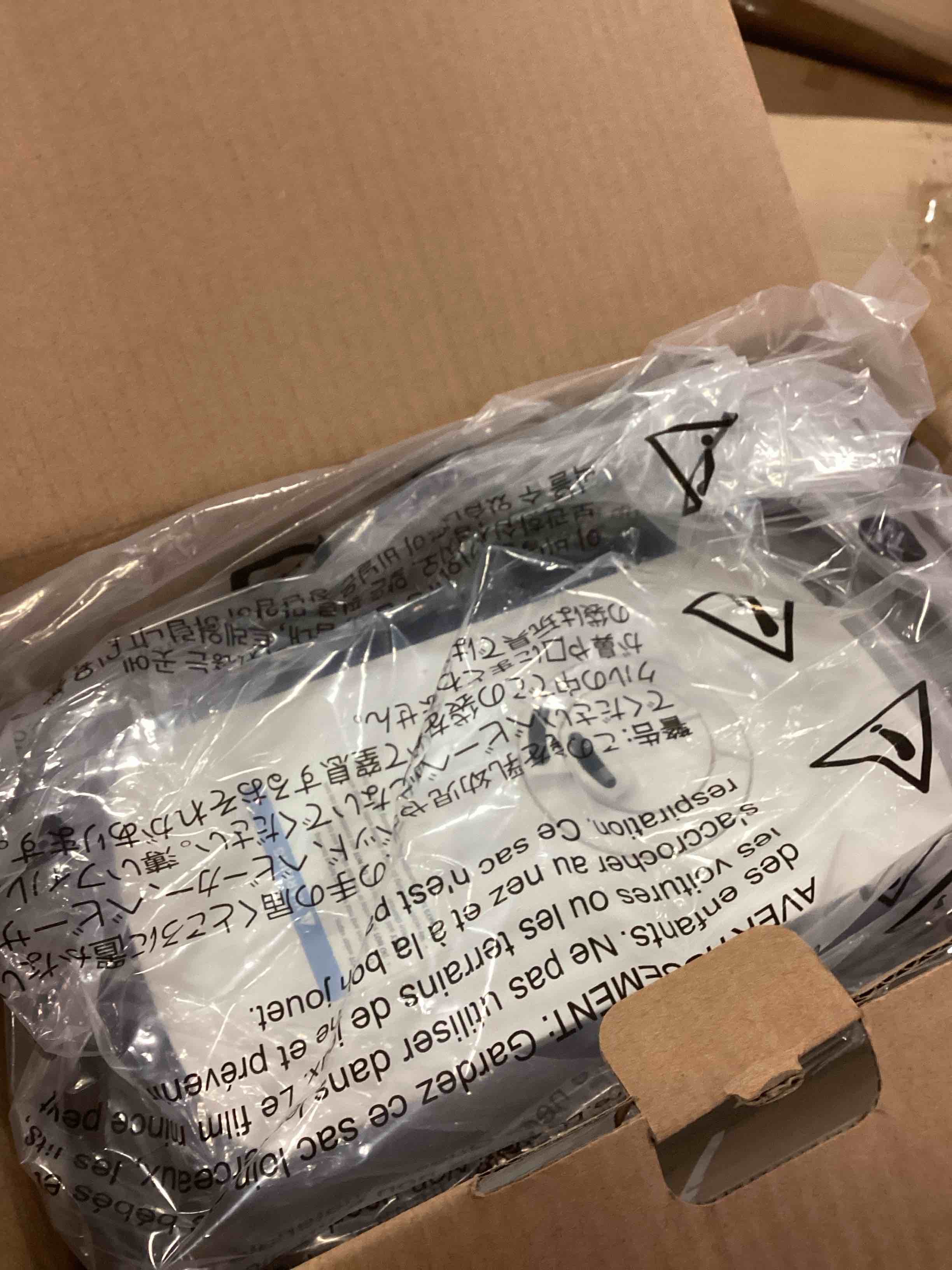 https://s3.amazonaws.com/lotting-images-prod/bidfta/BLU6051228_1710337735119.jpeg