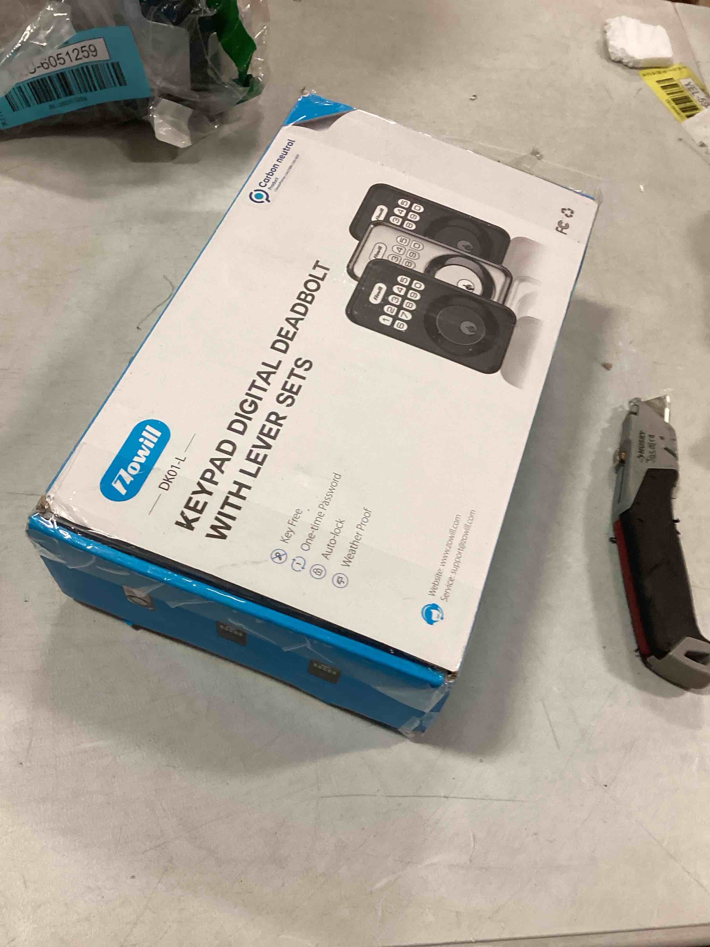 https://s3.amazonaws.com/lotting-images-prod/bidfta/BLU6051279_1710348030336.jpeg